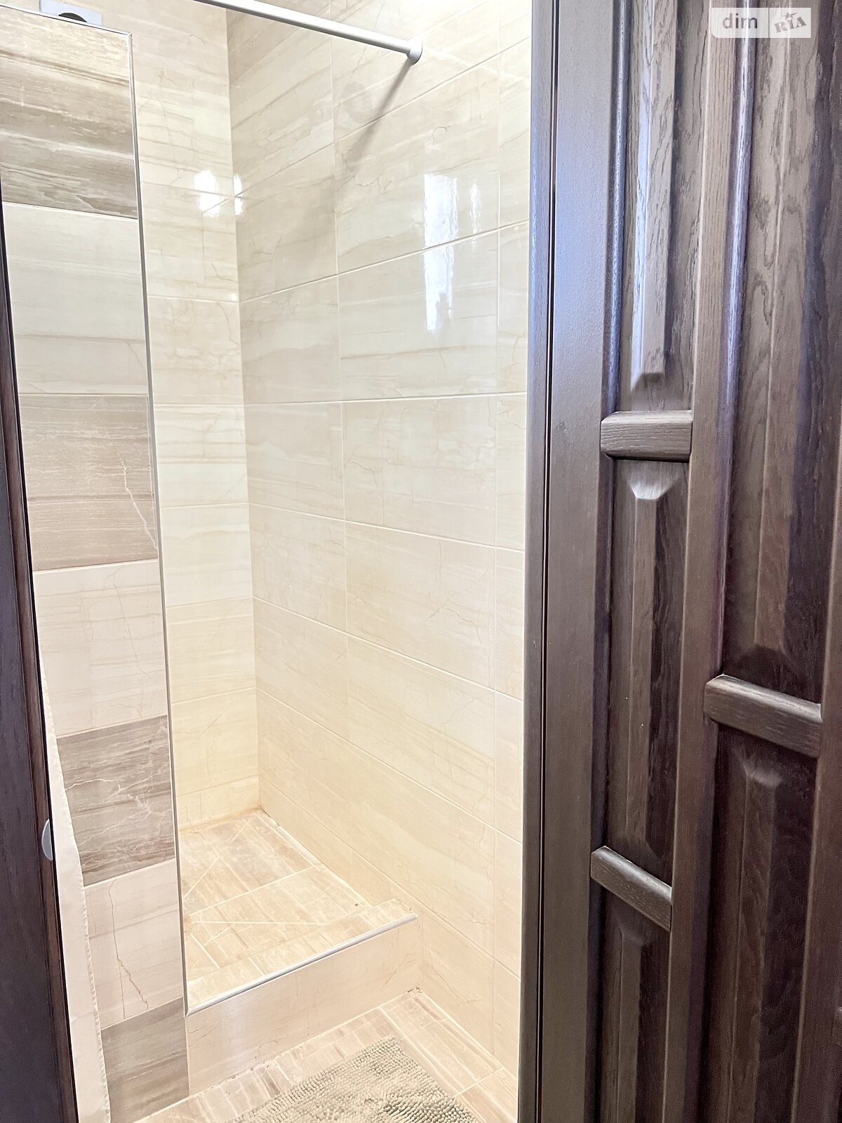 двоповерховий будинок з верандою, 144 кв. м, кирпич. Продаж в Вінниці, район Старе місто фото 1 двоповерховий будинок з верандою, 144 кв. м, кирпич. Продаж в Вінниці, район Старе місто фото 1
