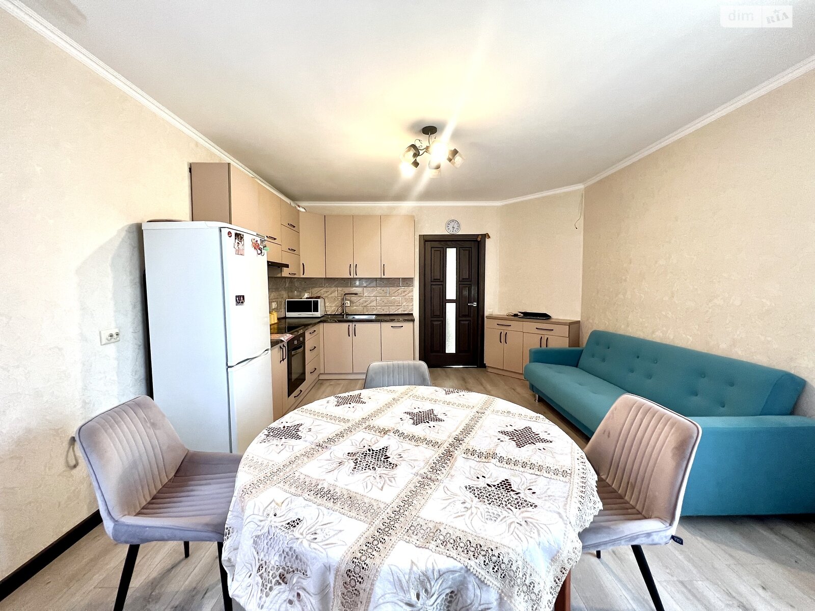 двоповерховий будинок з верандою, 144 кв. м, кирпич. Продаж в Вінниці, район Старе місто фото 1 двоповерховий будинок з верандою, 144 кв. м, кирпич. Продаж в Вінниці, район Старе місто фото 1