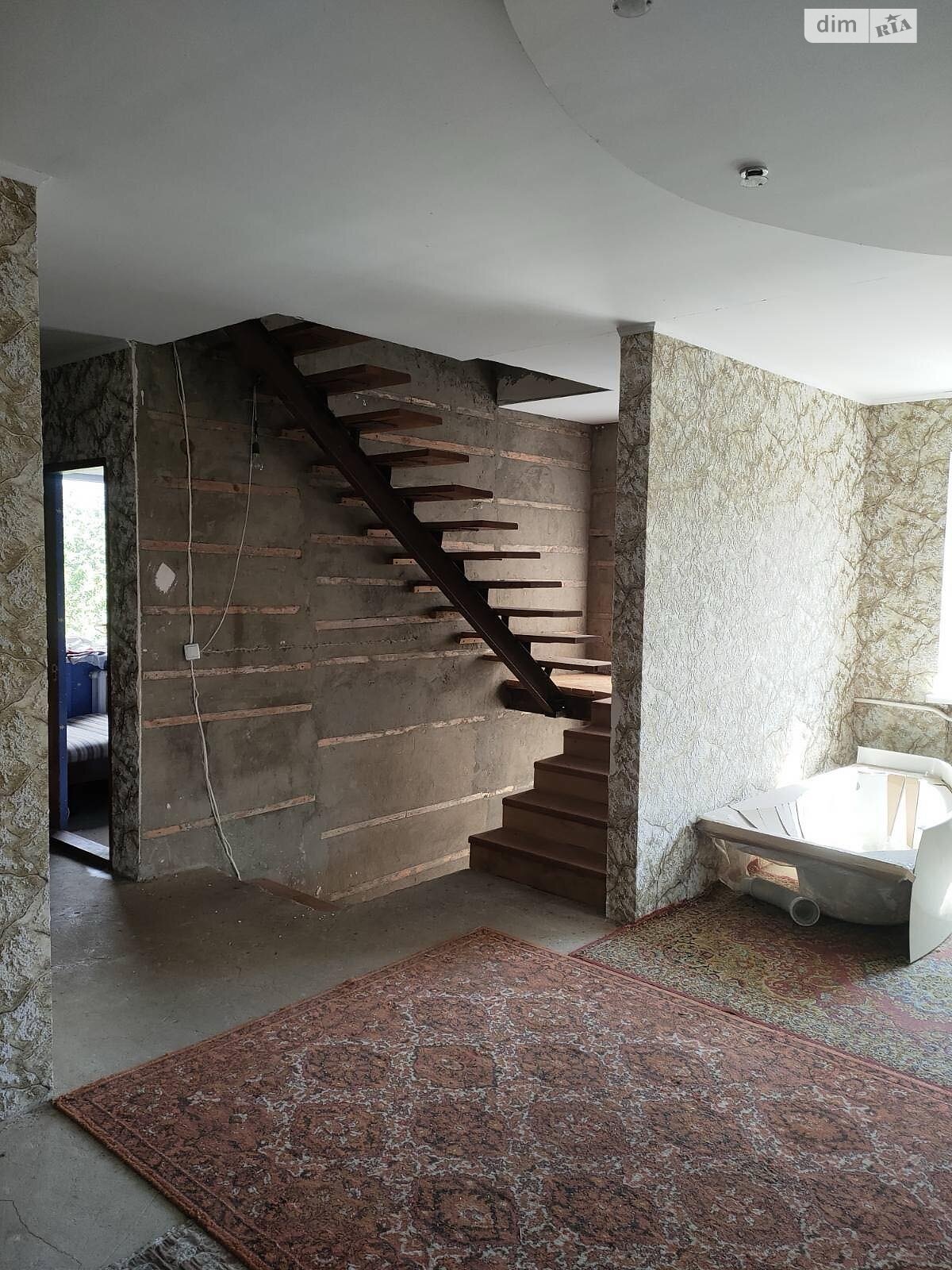 чотириповерховий будинок з гаражем, 500 кв. м, цегла. Продаж в Вінниці, район Старе місто фото 1