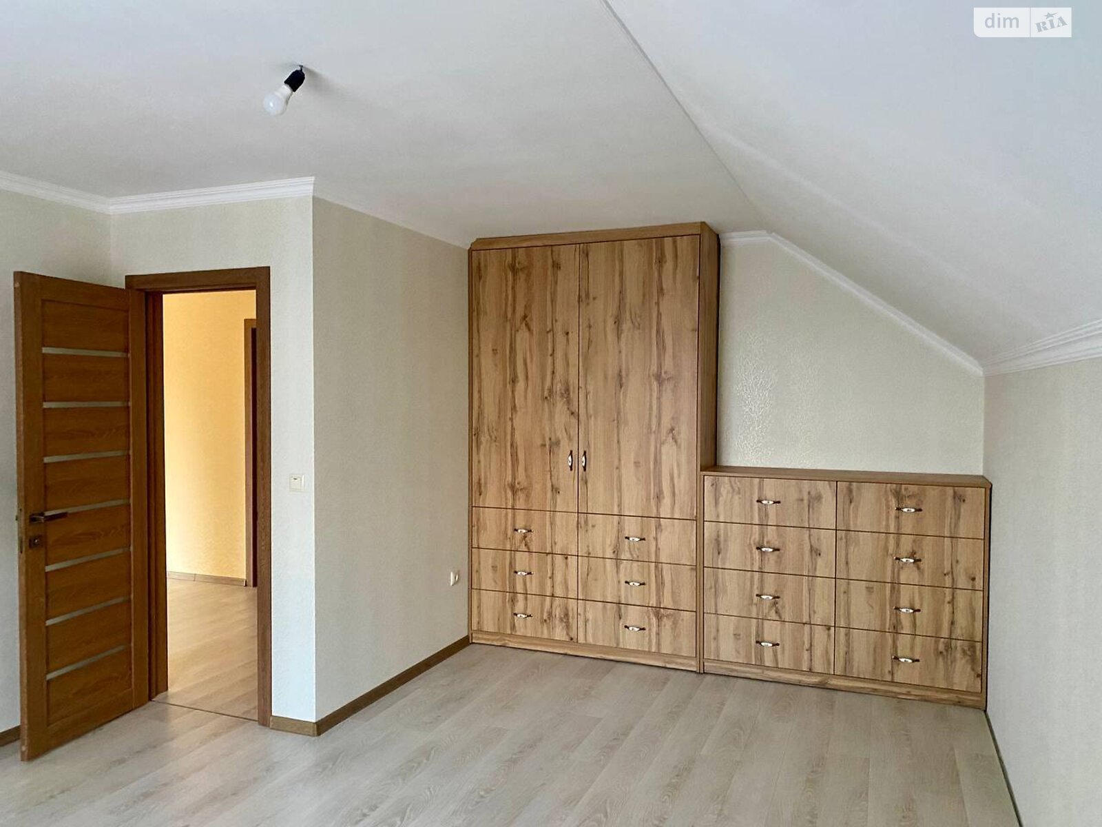двоповерховий будинок з гаражем, 135 кв. м, цегла. Продаж в Вінниці, район Старе місто фото 1 двоповерховий будинок з гаражем, 135 кв. м, цегла. Продаж в Вінниці, район Старе місто фото 1