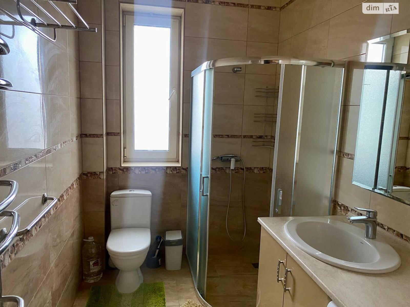 двоповерховий будинок з гаражем, 135 кв. м, цегла. Продаж в Вінниці, район Старе місто фото 1 двоповерховий будинок з гаражем, 135 кв. м, цегла. Продаж в Вінниці, район Старе місто фото 1