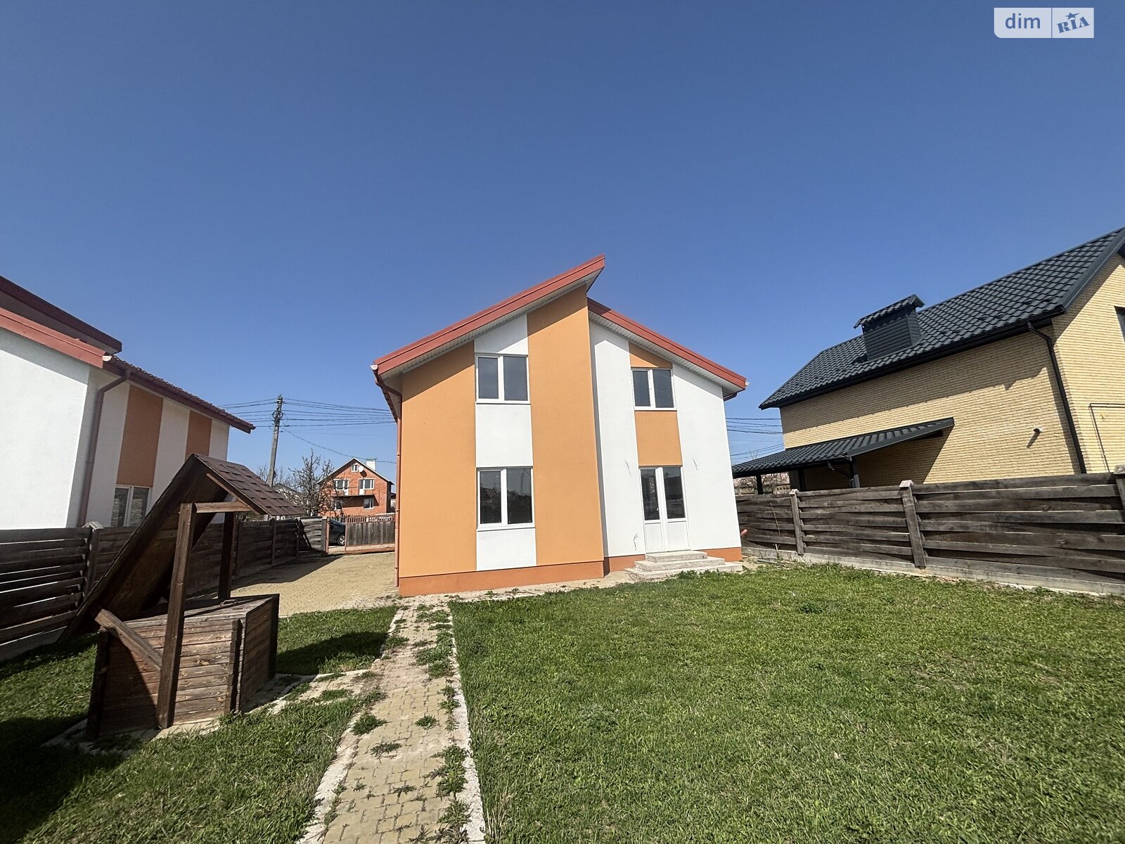 двоповерховий будинок з опаленням, 120 кв. м, СІП. Продаж в Вінниці, район Старе місто фото 1 двоповерховий будинок з опаленням, 120 кв. м, СІП. Продаж в Вінниці, район Старе місто фото 1