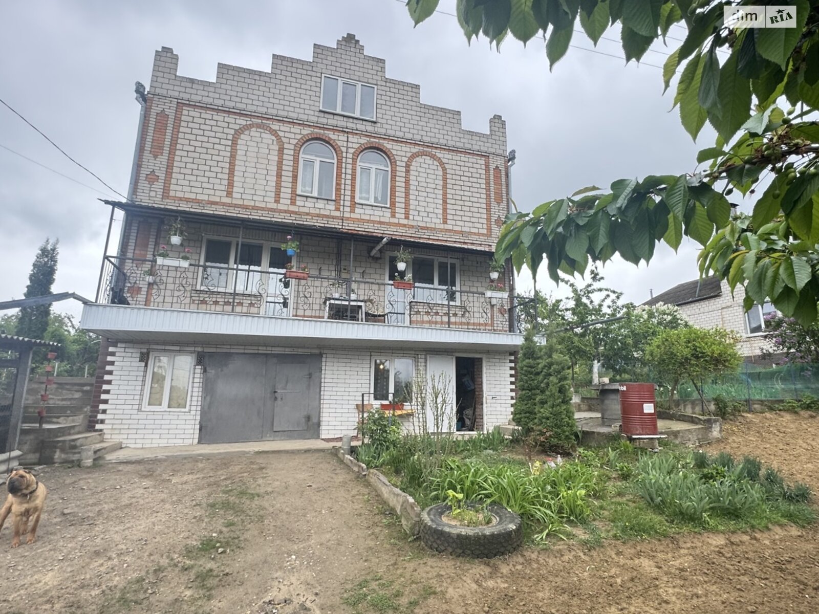 двухэтажный дом с балконом, 225 кв. м, кирпич. Продажа в Виннице район Старый город фото 1 двухэтажный дом с балконом, 225 кв. м, кирпич. Продажа в Виннице район Старый город фото 1