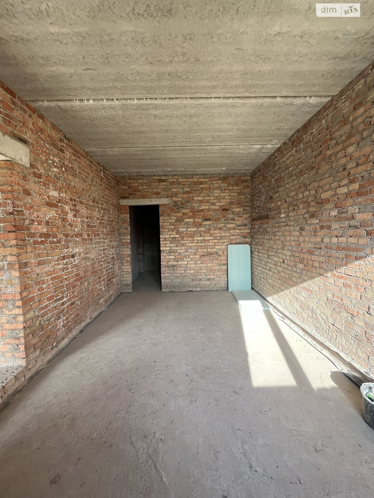 двухэтажный дом с гаражом, 212 кв. м, кирпич. Продажа в Виннице район Старый город фото 1