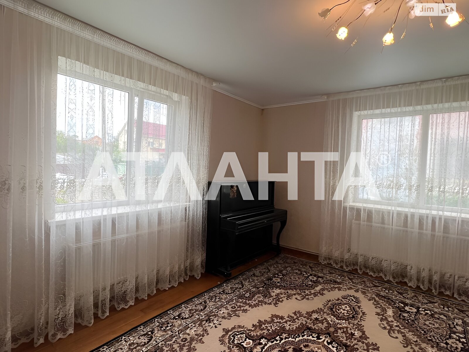 триповерховий будинок, 258.7 кв. м, кирпич. Продаж в Вінниці, район Старе місто фото 1 триповерховий будинок, 258.7 кв. м, кирпич. Продаж в Вінниці, район Старе місто фото 1