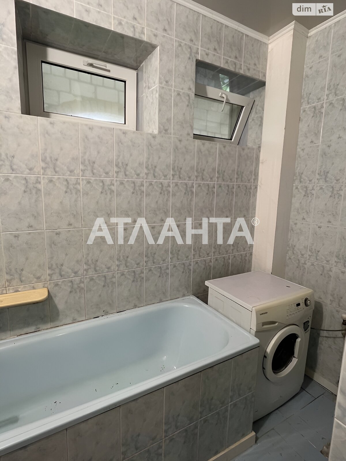 триповерховий будинок, 258.7 кв. м, кирпич. Продаж в Вінниці, район Старе місто фото 1 триповерховий будинок, 258.7 кв. м, кирпич. Продаж в Вінниці, район Старе місто фото 1