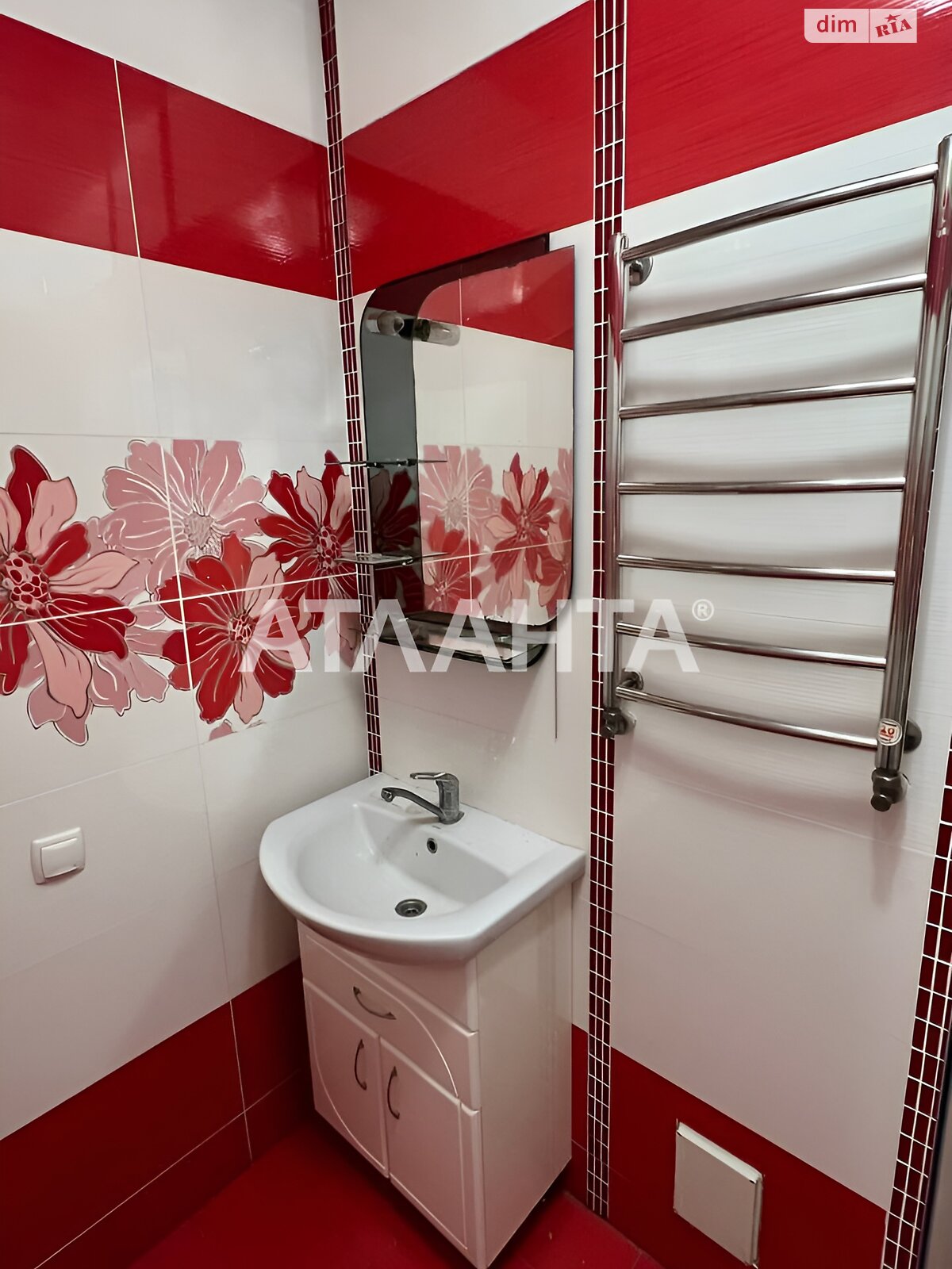 триповерховий будинок, 258.7 кв. м, кирпич. Продаж в Вінниці, район Старе місто фото 1 триповерховий будинок, 258.7 кв. м, кирпич. Продаж в Вінниці, район Старе місто фото 1