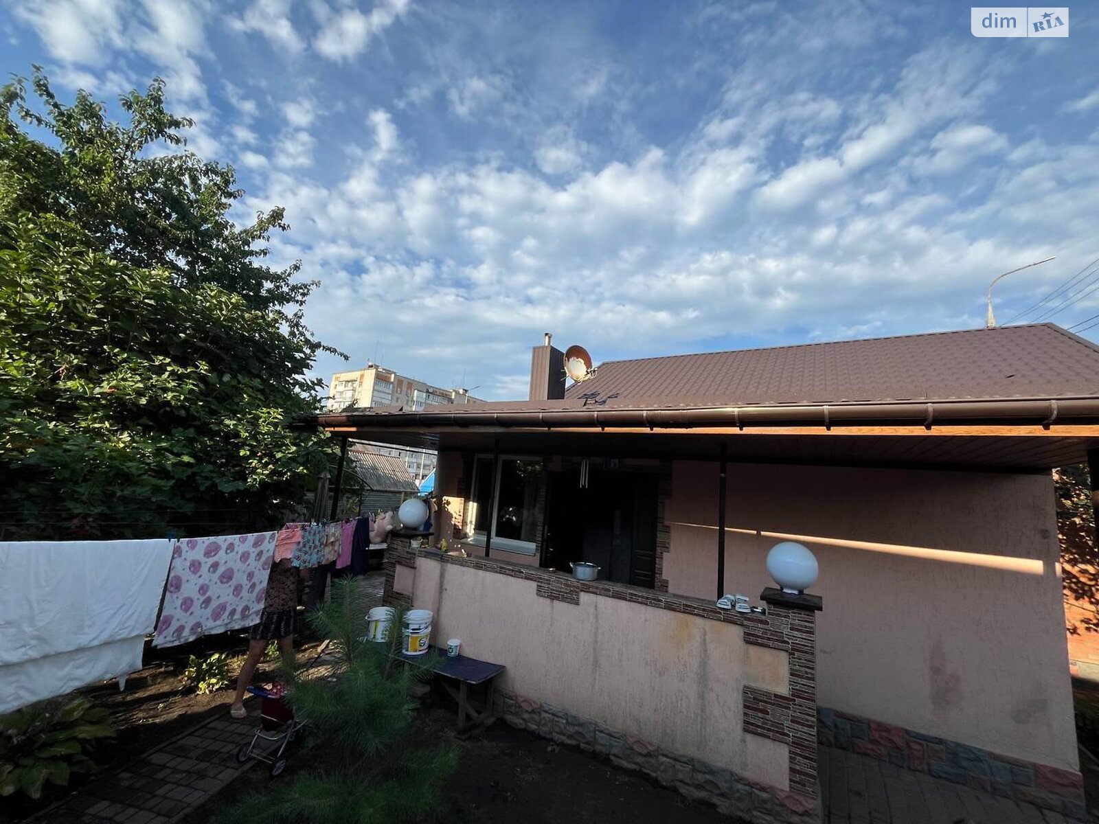 одноэтажный дом с гаражом, 95 кв. м, кирпич. Продажа в Виннице район Старый город фото 1 одноэтажный дом с гаражом, 95 кв. м, кирпич. Продажа в Виннице район Старый город фото 1