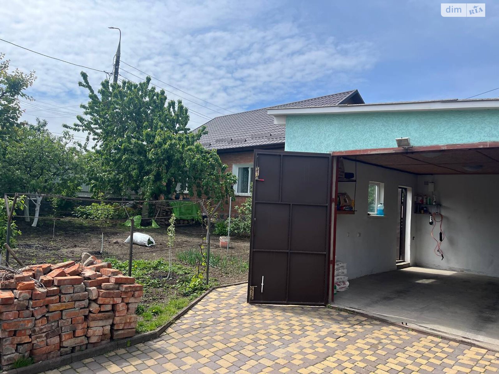 одноэтажный дом с гаражом, 95 кв. м, кирпич. Продажа в Виннице район Старый город фото 1 одноэтажный дом с гаражом, 95 кв. м, кирпич. Продажа в Виннице район Старый город фото 1