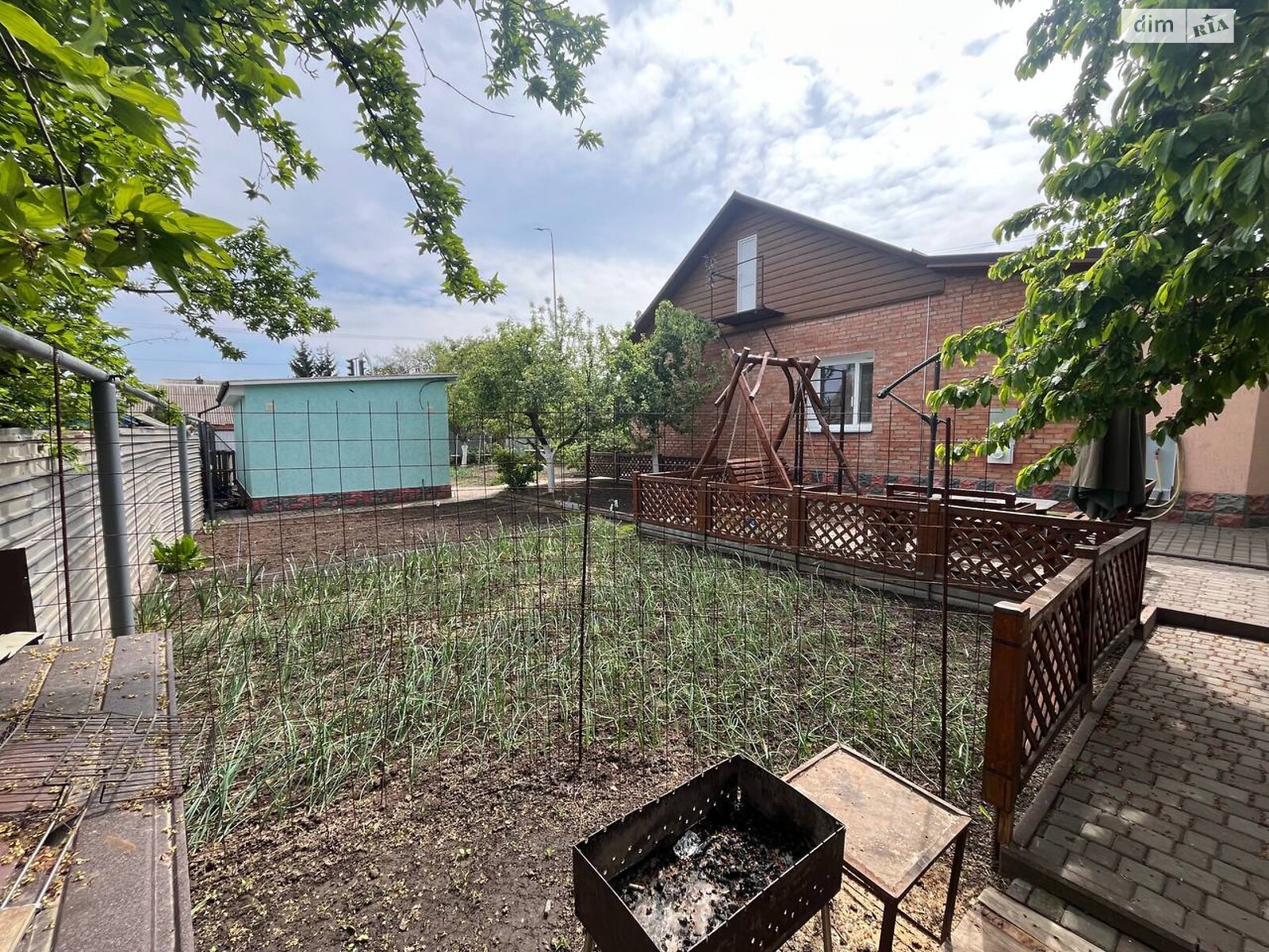 одноэтажный дом с гаражом, 95 кв. м, кирпич. Продажа в Виннице район Старый город фото 1 одноэтажный дом с гаражом, 95 кв. м, кирпич. Продажа в Виннице район Старый город фото 1