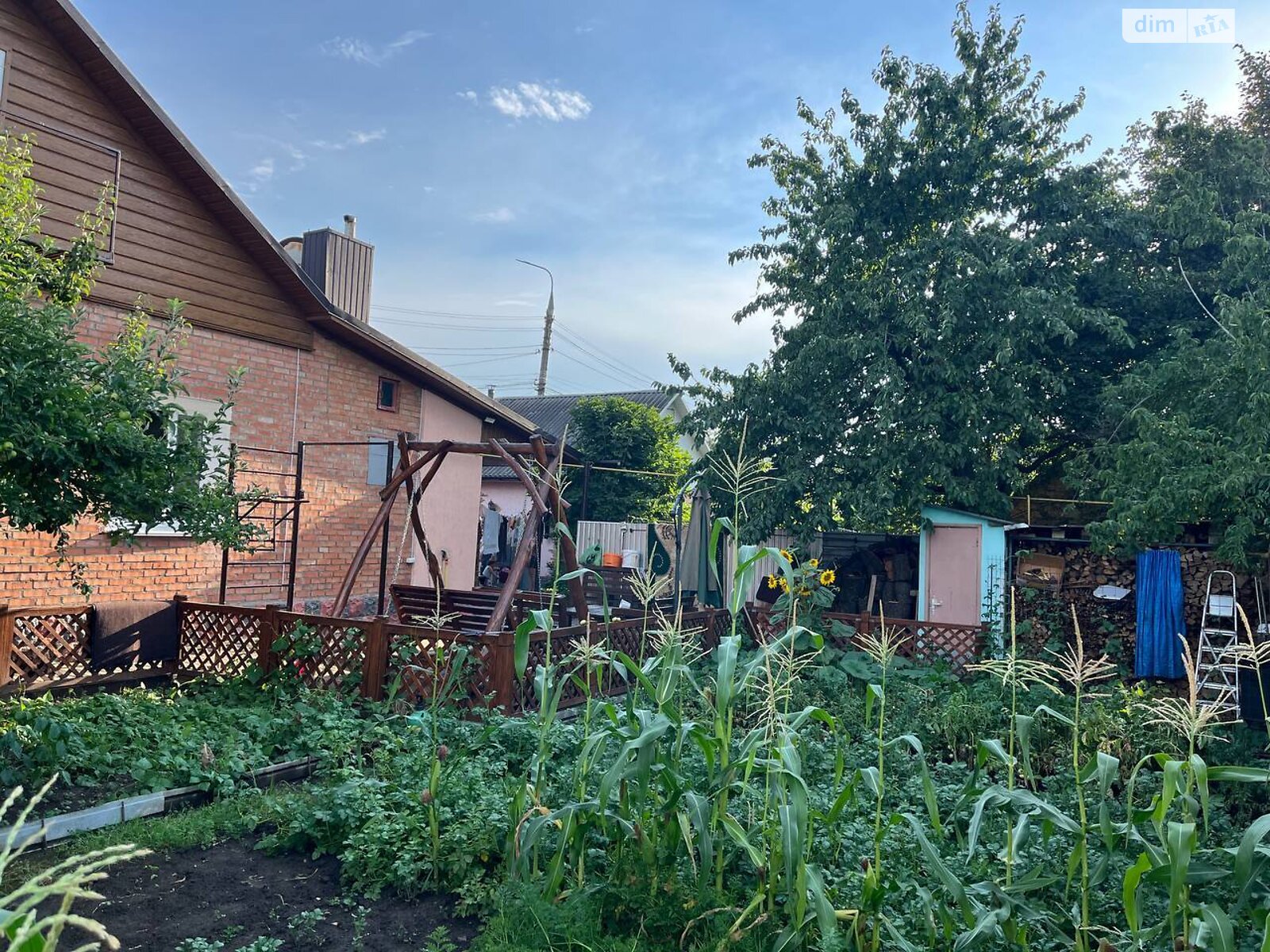 одноэтажный дом с гаражом, 95 кв. м, кирпич. Продажа в Виннице район Старый город фото 1 одноэтажный дом с гаражом, 95 кв. м, кирпич. Продажа в Виннице район Старый город фото 1