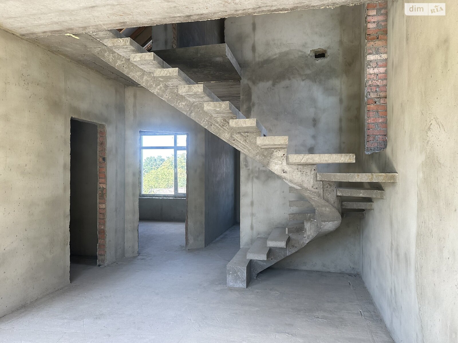 двоповерховий будинок з гаражем, 176 кв. м, цегла. Продаж в Вінниці, район Старе місто фото 1 двоповерховий будинок з гаражем, 176 кв. м, цегла. Продаж в Вінниці, район Старе місто фото 1