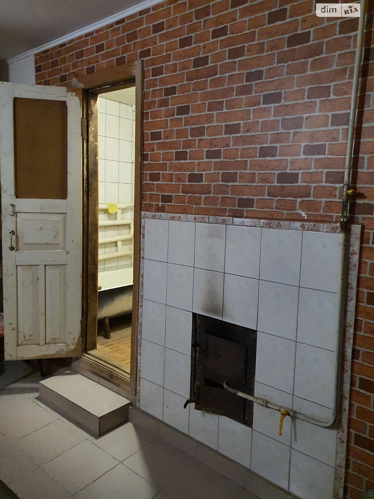 двухэтажный дом с гаражом, 242 кв. м, кирпич. Продажа в Виннице район Старый город фото 1 двухэтажный дом с гаражом, 242 кв. м, кирпич. Продажа в Виннице район Старый город фото 1