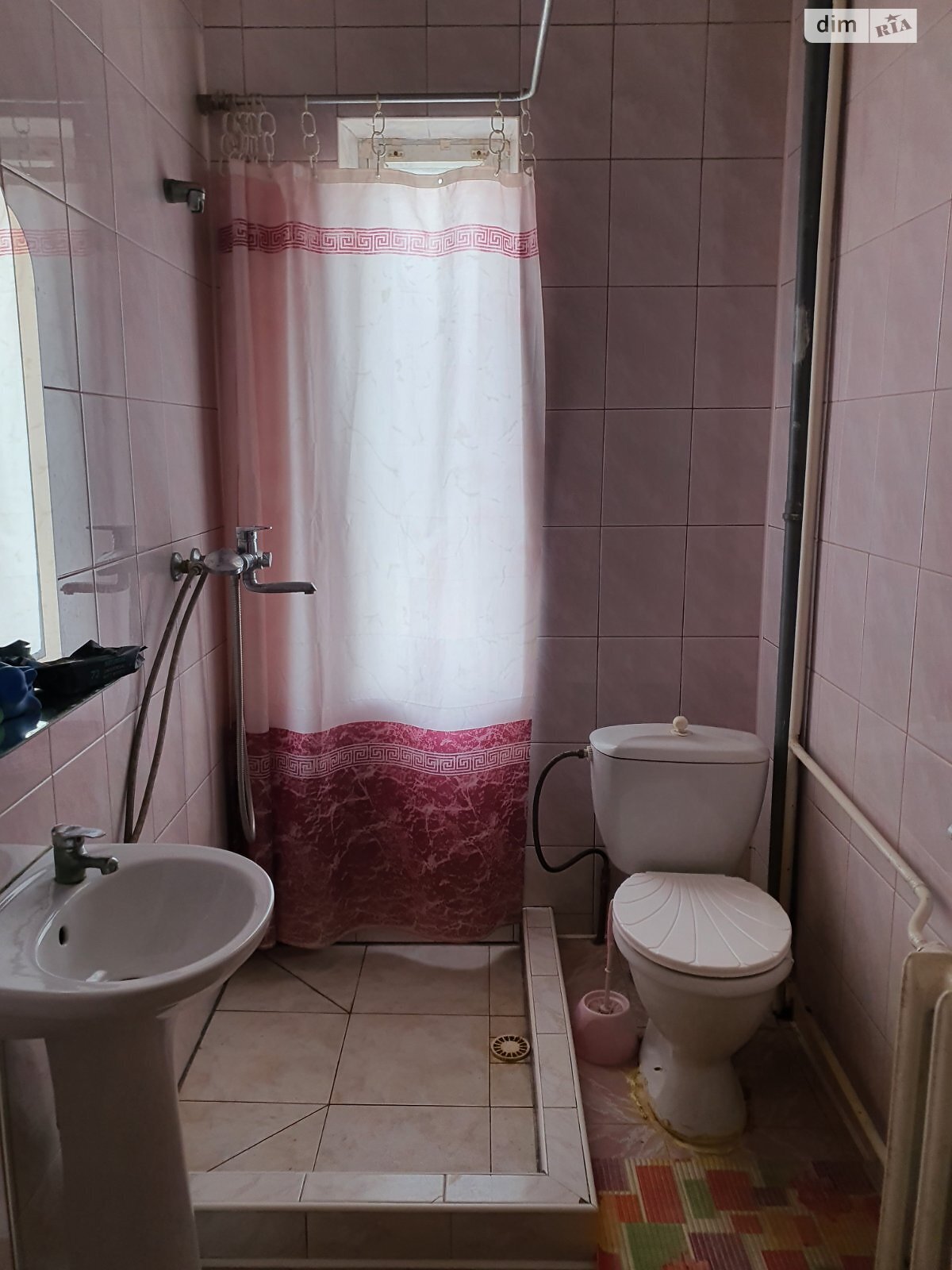 двухэтажный дом с гаражом, 242 кв. м, кирпич. Продажа в Виннице район Старый город фото 1 двухэтажный дом с гаражом, 242 кв. м, кирпич. Продажа в Виннице район Старый город фото 1