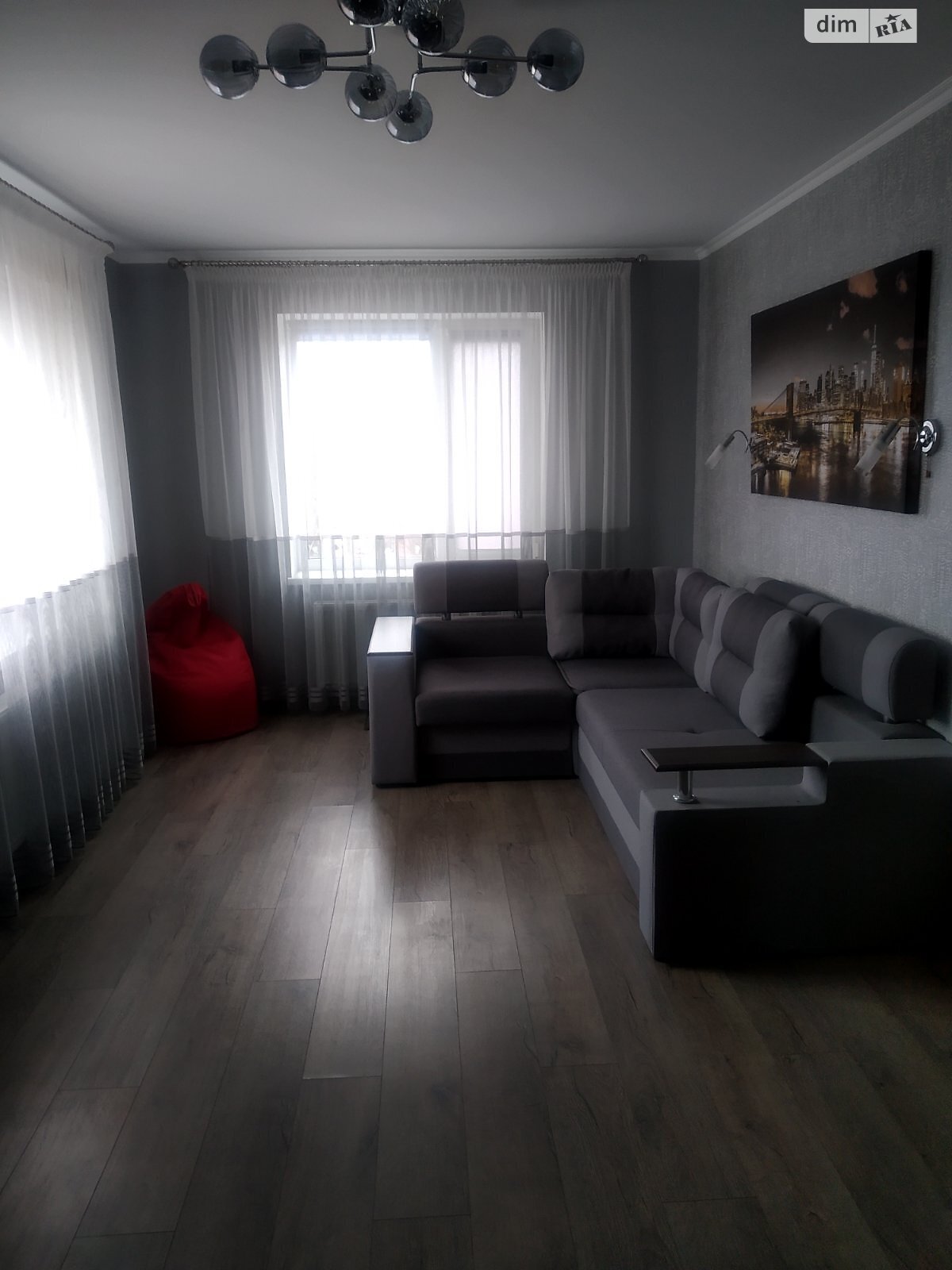 двухэтажный дом, 270 кв. м, кирпич. Продажа в Виннице район Старый город фото 1 двухэтажный дом, 270 кв. м, кирпич. Продажа в Виннице район Старый город фото 1