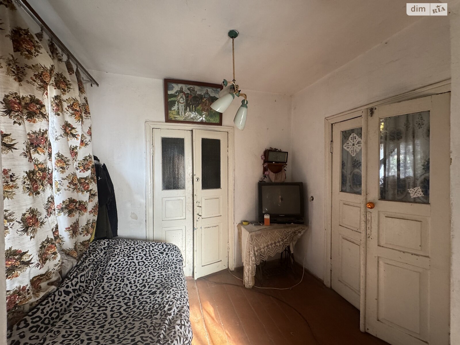 одноэтажный дом с отоплением, 46.1 кв. м, кирпич. Продажа в Виннице район Старый город фото 1 одноэтажный дом с отоплением, 46.1 кв. м, кирпич. Продажа в Виннице район Старый город фото 1