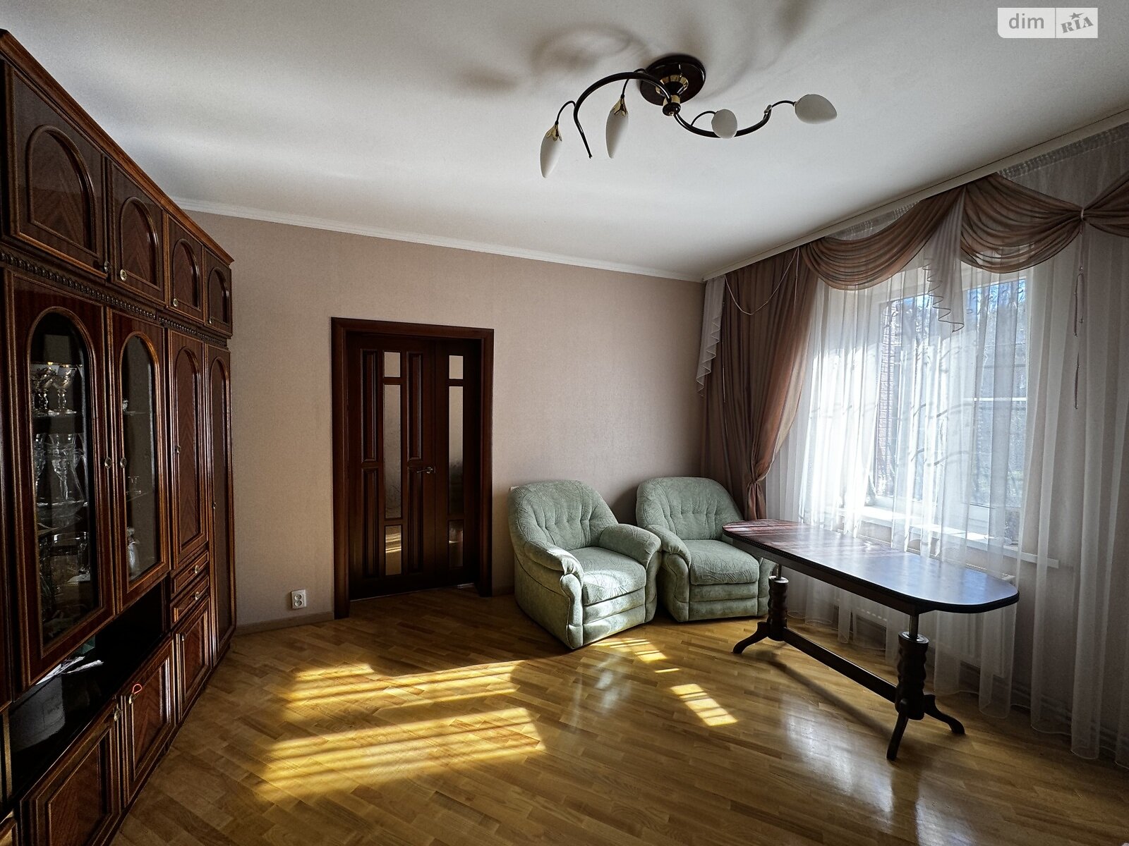 одноэтажный дом, 88 кв. м, кирпич. Продажа в Виннице район Старый город фото 1 одноэтажный дом, 88 кв. м, кирпич. Продажа в Виннице район Старый город фото 1