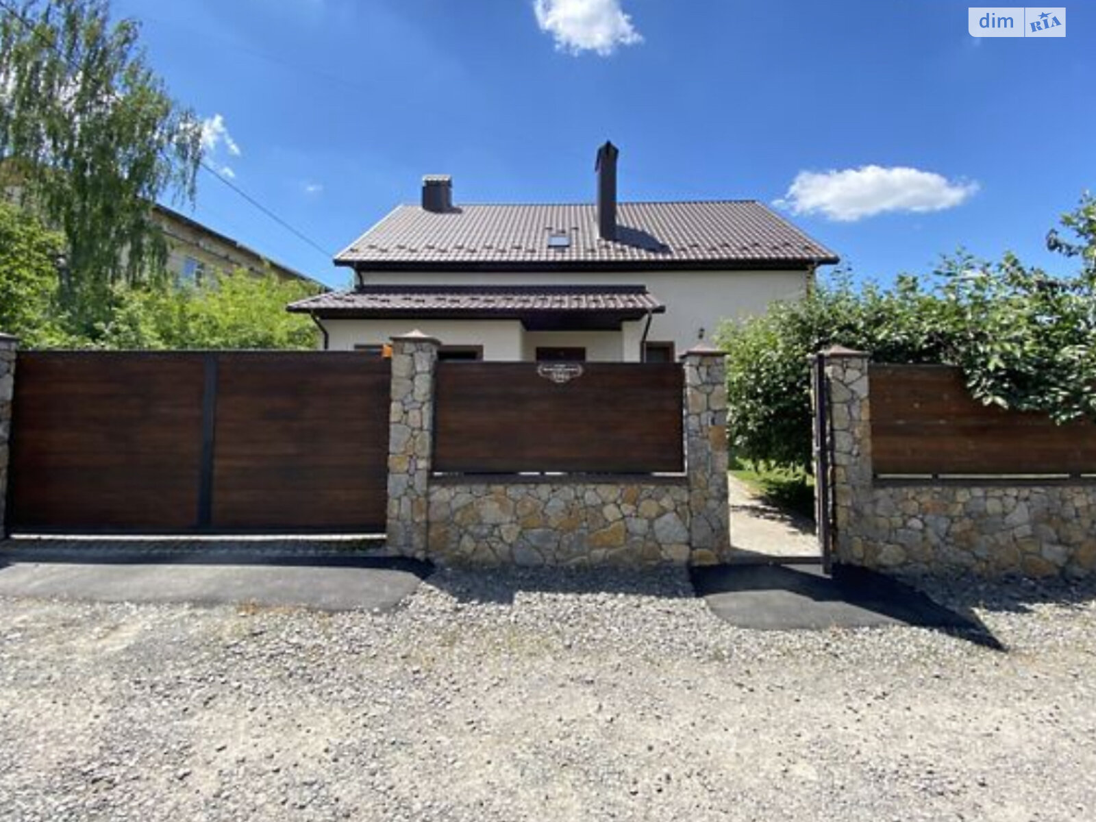 двоповерховий будинок з гаражем, 236 кв. м, цегла. Продаж в Вінниці, район Старе місто фото 1 двоповерховий будинок з гаражем, 236 кв. м, цегла. Продаж в Вінниці, район Старе місто фото 1