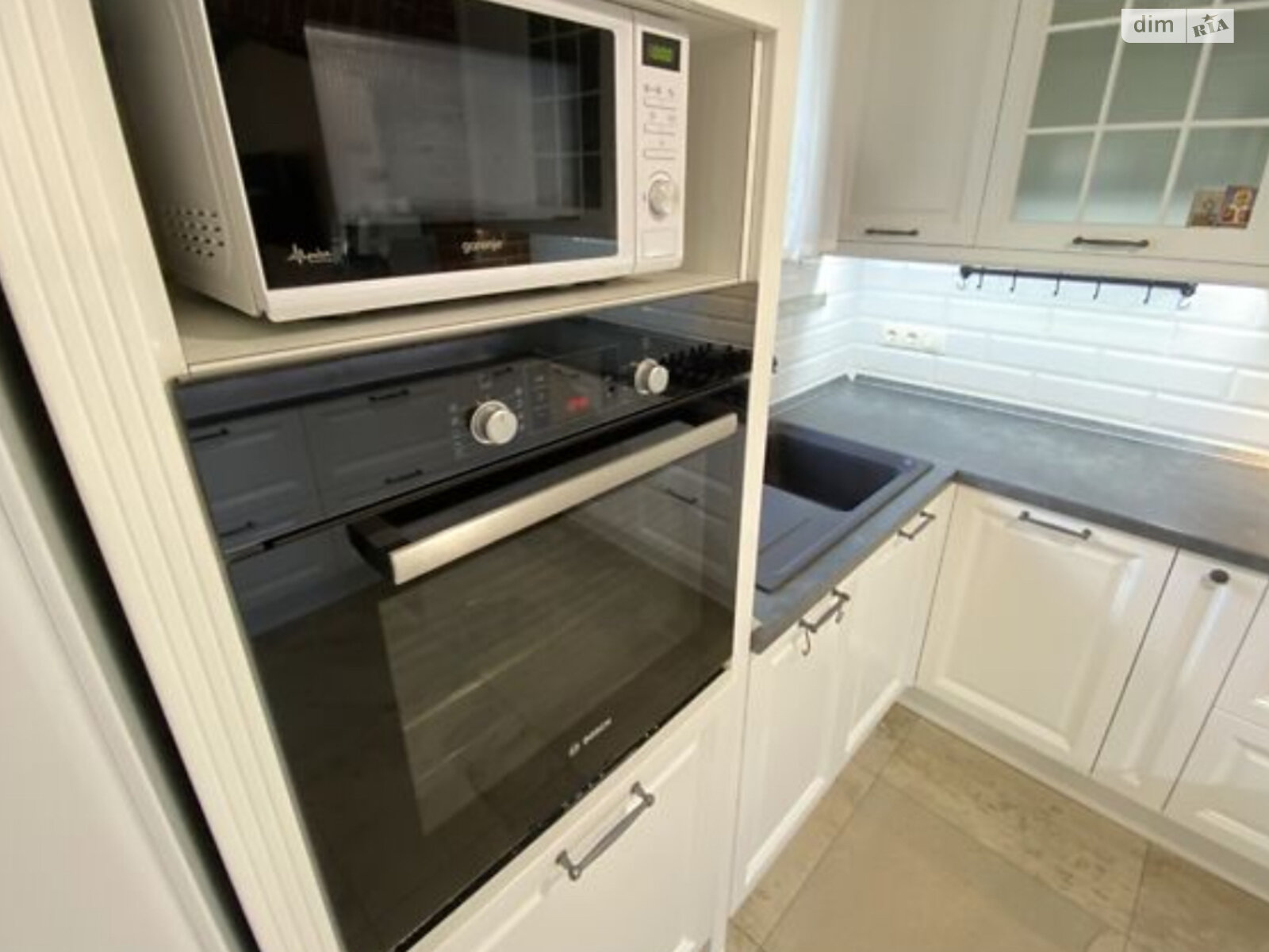 двоповерховий будинок з гаражем, 236 кв. м, цегла. Продаж в Вінниці, район Старе місто фото 1 двоповерховий будинок з гаражем, 236 кв. м, цегла. Продаж в Вінниці, район Старе місто фото 1