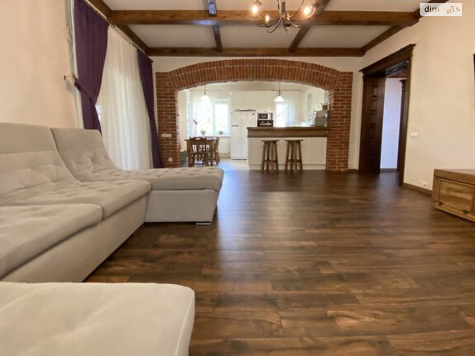 двоповерховий будинок з гаражем, 236 кв. м, цегла. Продаж в Вінниці, район Старе місто фото 1 двоповерховий будинок з гаражем, 236 кв. м, цегла. Продаж в Вінниці, район Старе місто фото 1