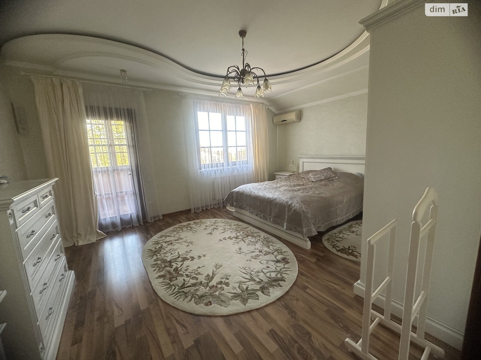 двухэтажный дом беседка, 260 кв. м, кирпич. Продажа в Виннице район Старый город фото 1 двухэтажный дом беседка, 260 кв. м, кирпич. Продажа в Виннице район Старый город фото 1
