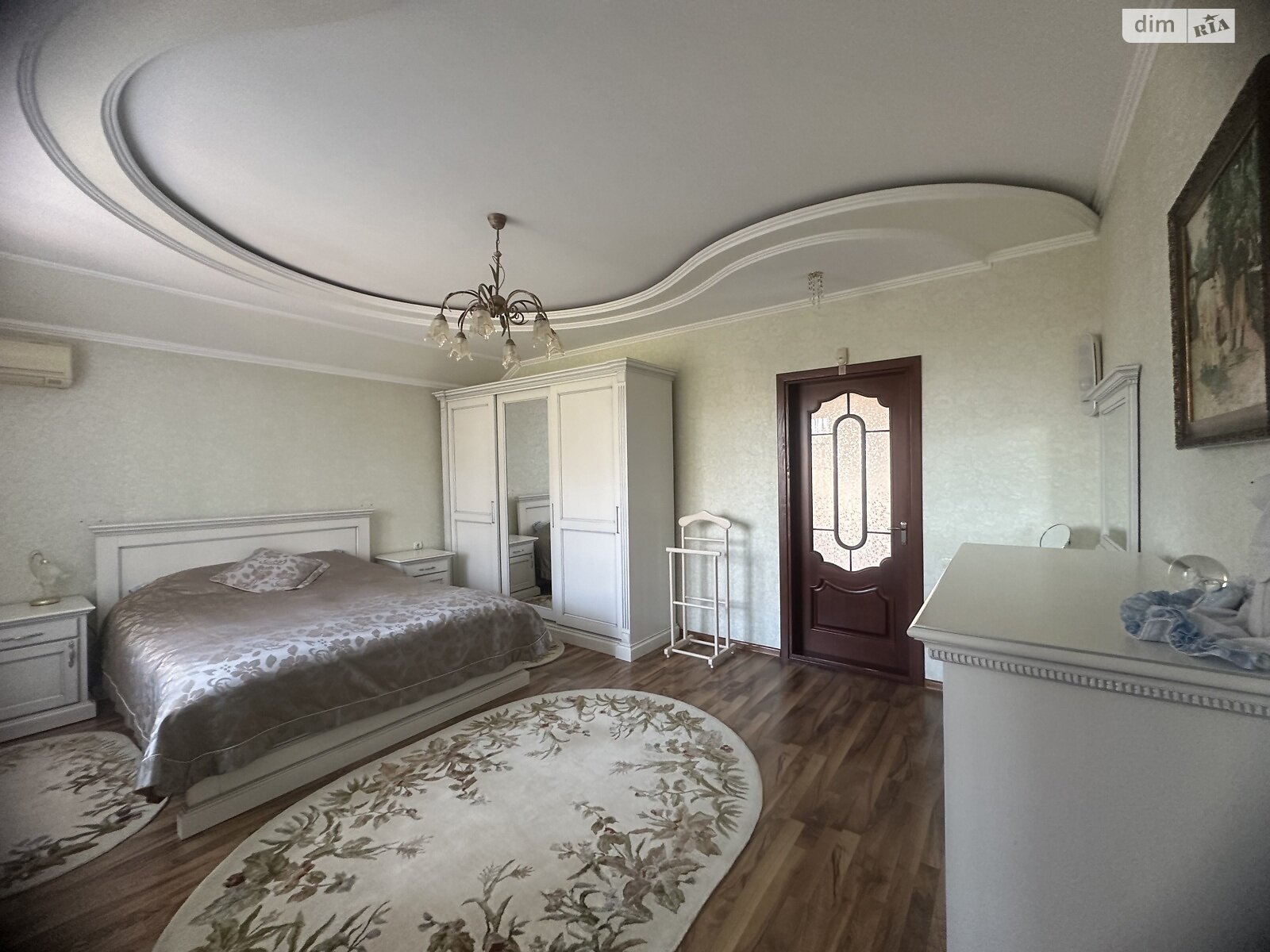 двухэтажный дом беседка, 260 кв. м, кирпич. Продажа в Виннице район Старый город фото 1 двухэтажный дом беседка, 260 кв. м, кирпич. Продажа в Виннице район Старый город фото 1