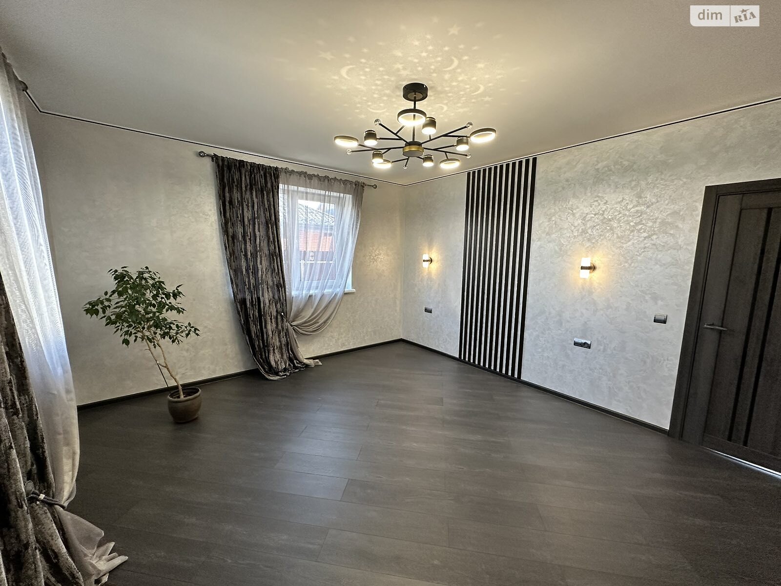 одноэтажный дом, 81 кв. м, кирпич. Продажа в Виннице район Старый город фото 1 одноэтажный дом, 81 кв. м, кирпич. Продажа в Виннице район Старый город фото 1