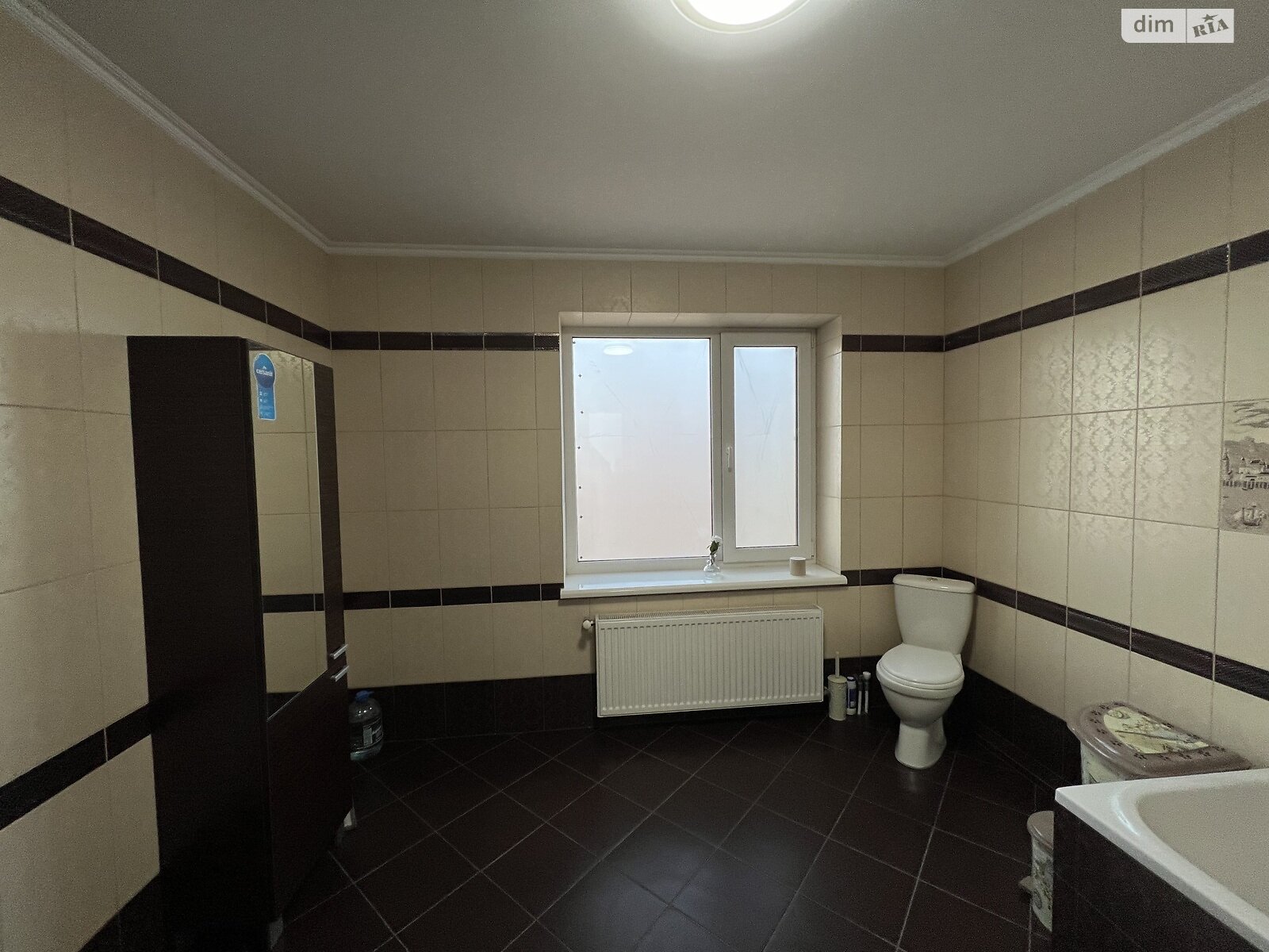 двухэтажный дом с балконом, 273 кв. м, кирпич. Продажа в Виннице район Старый город фото 1 двухэтажный дом с балконом, 273 кв. м, кирпич. Продажа в Виннице район Старый город фото 1