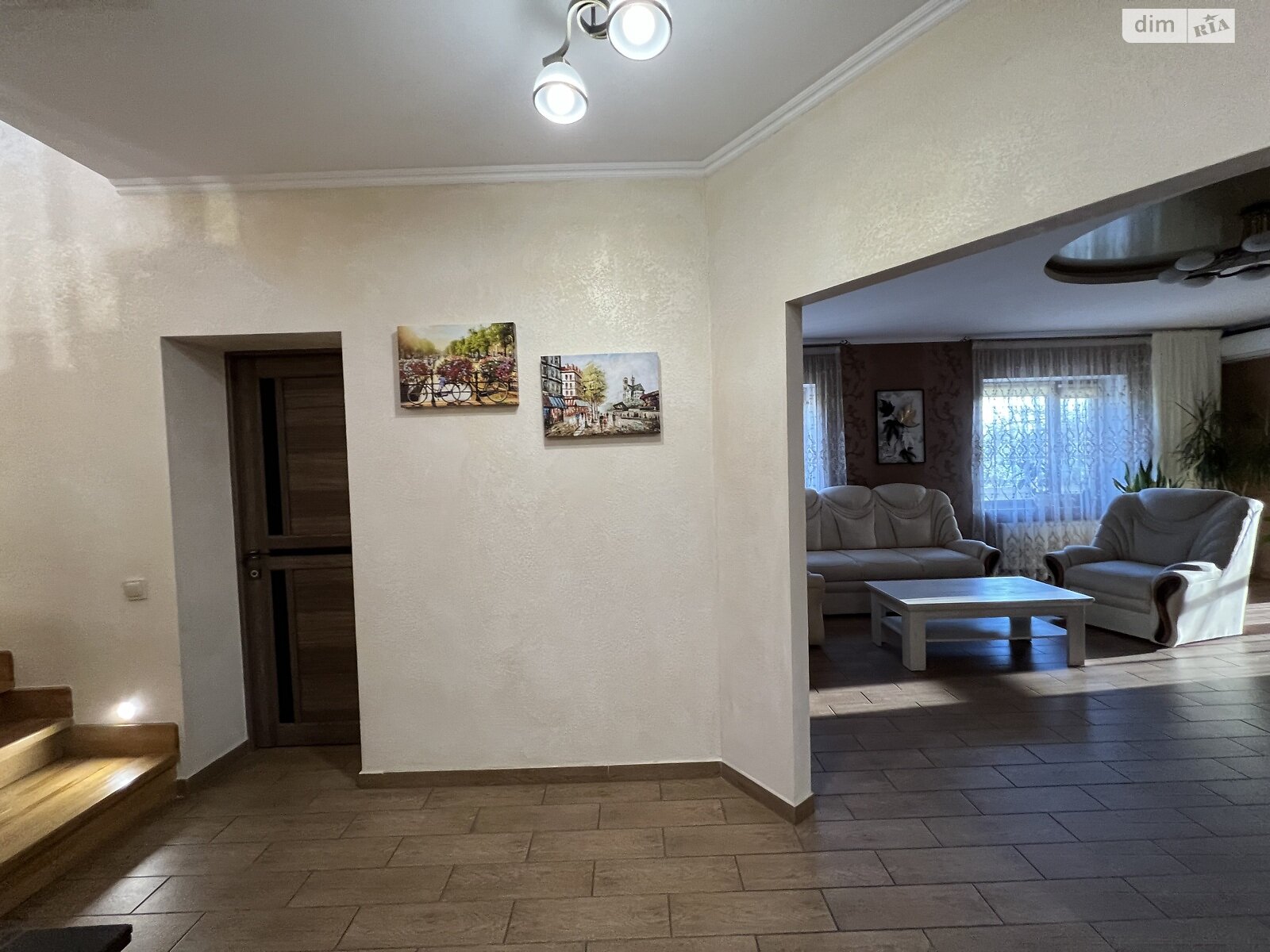 двухэтажный дом с балконом, 273 кв. м, кирпич. Продажа в Виннице район Старый город фото 1 двухэтажный дом с балконом, 273 кв. м, кирпич. Продажа в Виннице район Старый город фото 1
