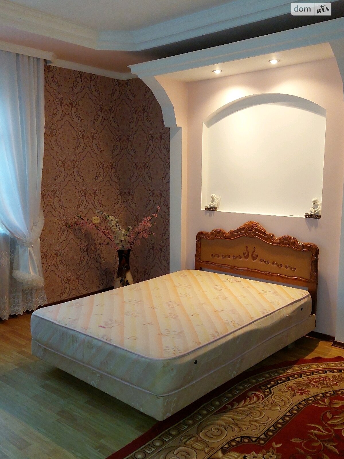 двухэтажный дом с верандой, 233.3 кв. м, кирпич. Продажа в Виннице район Старый город фото 1 двухэтажный дом с верандой, 233.3 кв. м, кирпич. Продажа в Виннице район Старый город фото 1