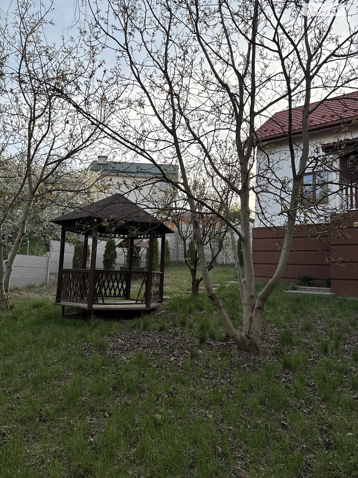 двухэтажный дом, 120 кв. м, сендвич-панели. Продажа в Виннице район Старый город фото 1 двухэтажный дом, 120 кв. м, сендвич-панели. Продажа в Виннице район Старый город фото 1