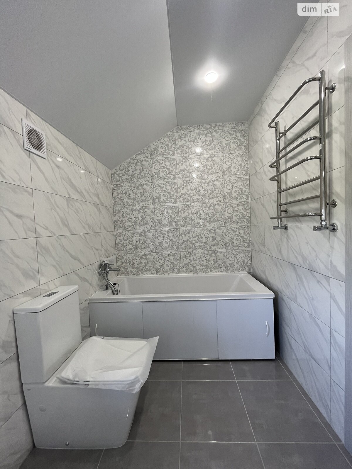 двоповерховий будинок, 119 кв. м, цегла. Продаж в Вінниці, район Старе місто фото 1 двоповерховий будинок, 119 кв. м, цегла. Продаж в Вінниці, район Старе місто фото 1