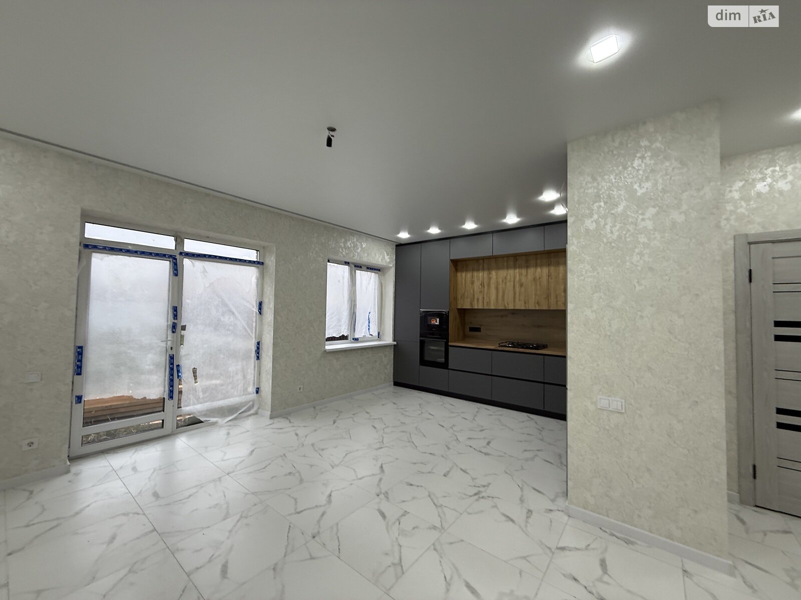 двухэтажный дом с отоплением, 120 кв. м, кирпич. Продажа в Виннице район Старый город фото 1