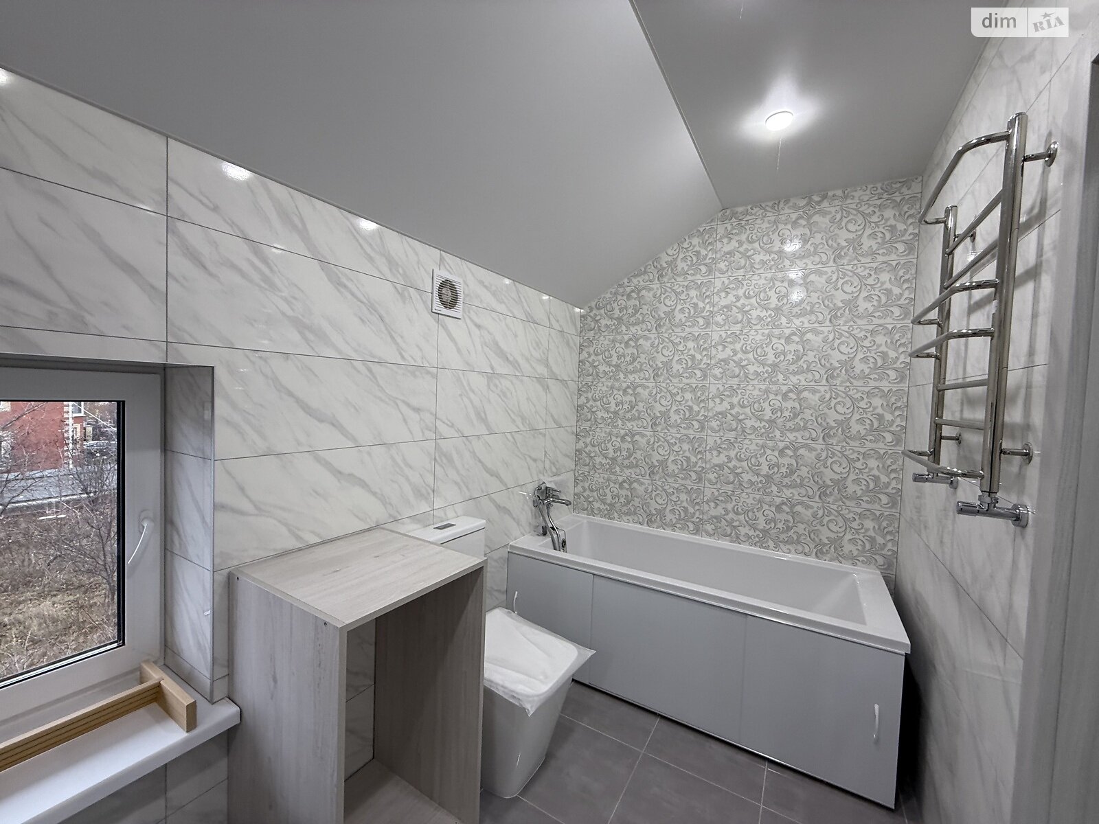 двухэтажный дом с отоплением, 120 кв. м, кирпич. Продажа в Виннице район Старый город фото 1