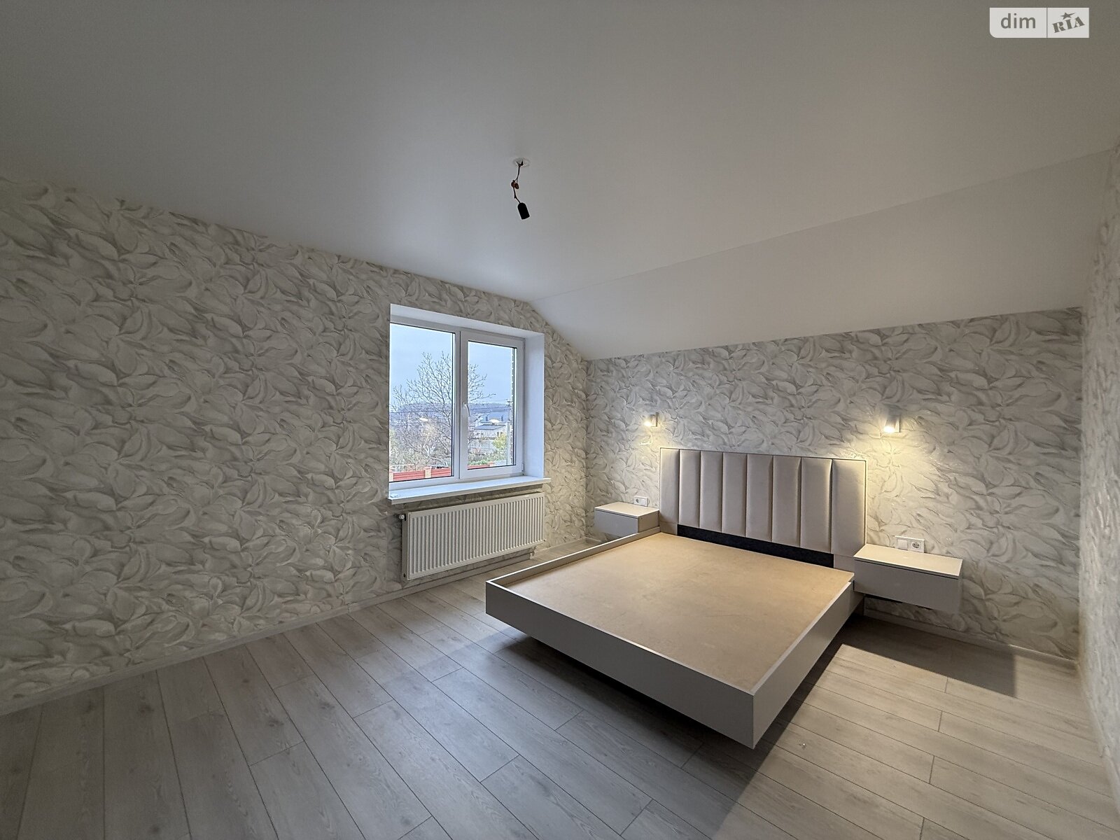 двухэтажный дом с отоплением, 120 кв. м, кирпич. Продажа в Виннице район Старый город фото 1