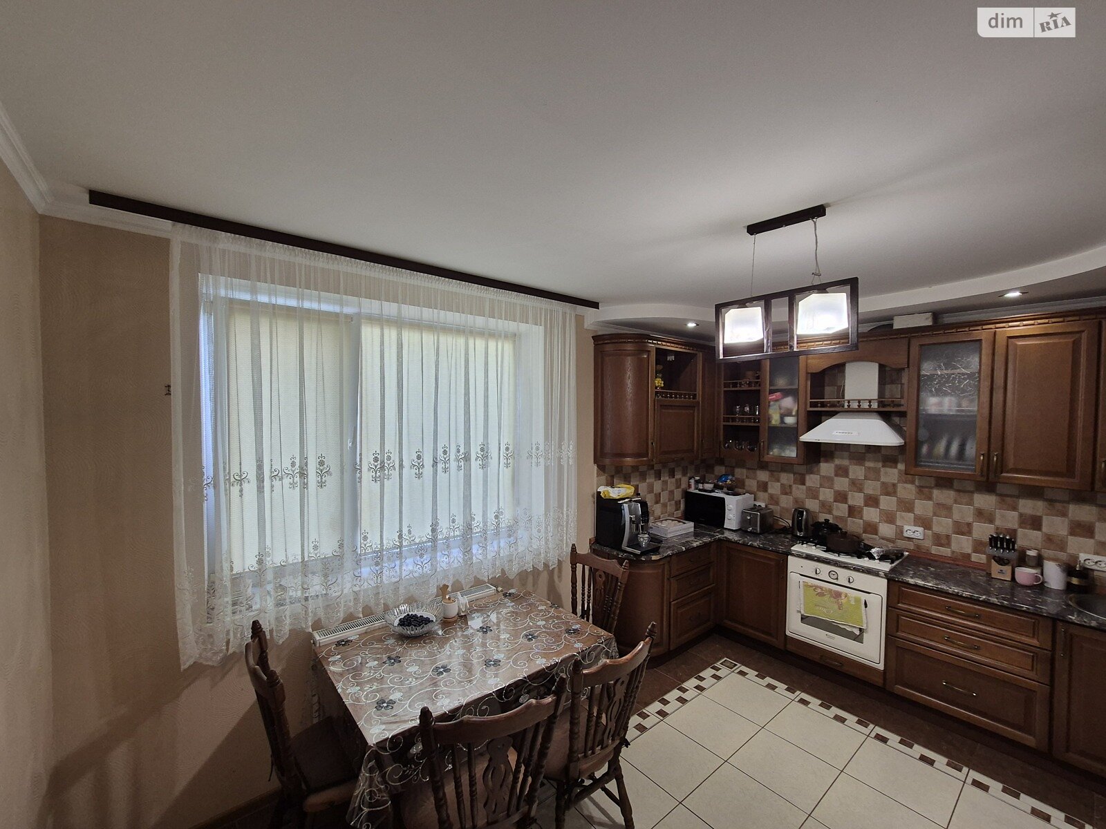 двоповерховий будинок з гаражем, 196.7 кв. м, цегла. Продаж у Луці-Мелешківській фото 1 двоповерховий будинок з гаражем, 196.7 кв. м, цегла. Продаж у Луці-Мелешківській фото 1