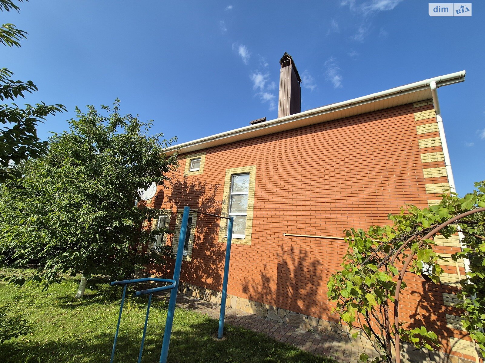 двоповерховий будинок з гаражем, 196.7 кв. м, цегла. Продаж у Луці-Мелешківській фото 1 двоповерховий будинок з гаражем, 196.7 кв. м, цегла. Продаж у Луці-Мелешківській фото 1