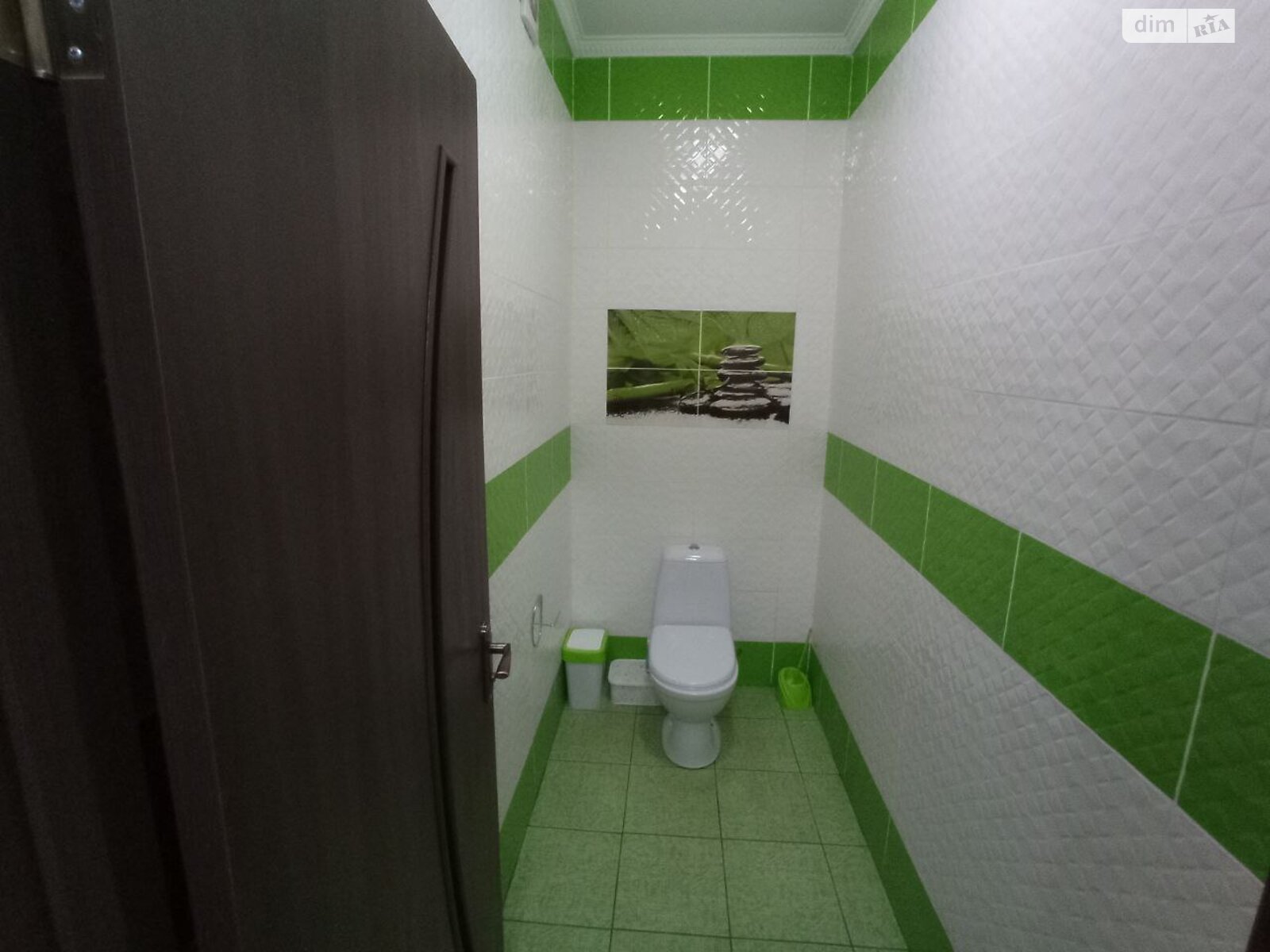 двухэтажный дом с гаражом, 212.9 кв. м, кирпич. Продажа в Виннице район Старый город фото 1 двухэтажный дом с гаражом, 212.9 кв. м, кирпич. Продажа в Виннице район Старый город фото 1