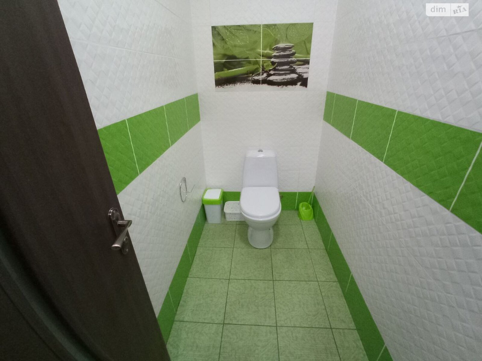 двухэтажный дом с гаражом, 212.9 кв. м, кирпич. Продажа в Виннице район Старый город фото 1 двухэтажный дом с гаражом, 212.9 кв. м, кирпич. Продажа в Виннице район Старый город фото 1