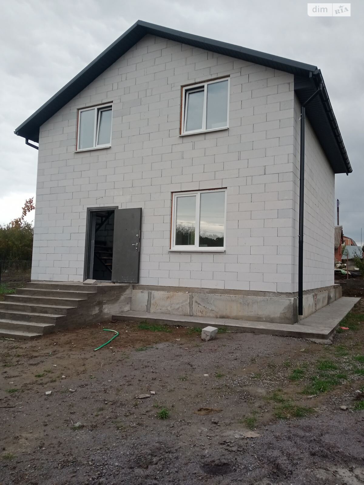 двухэтажный дом, 120 кв. м, газобетон. Продажа в Винницких Хуторах фото 1