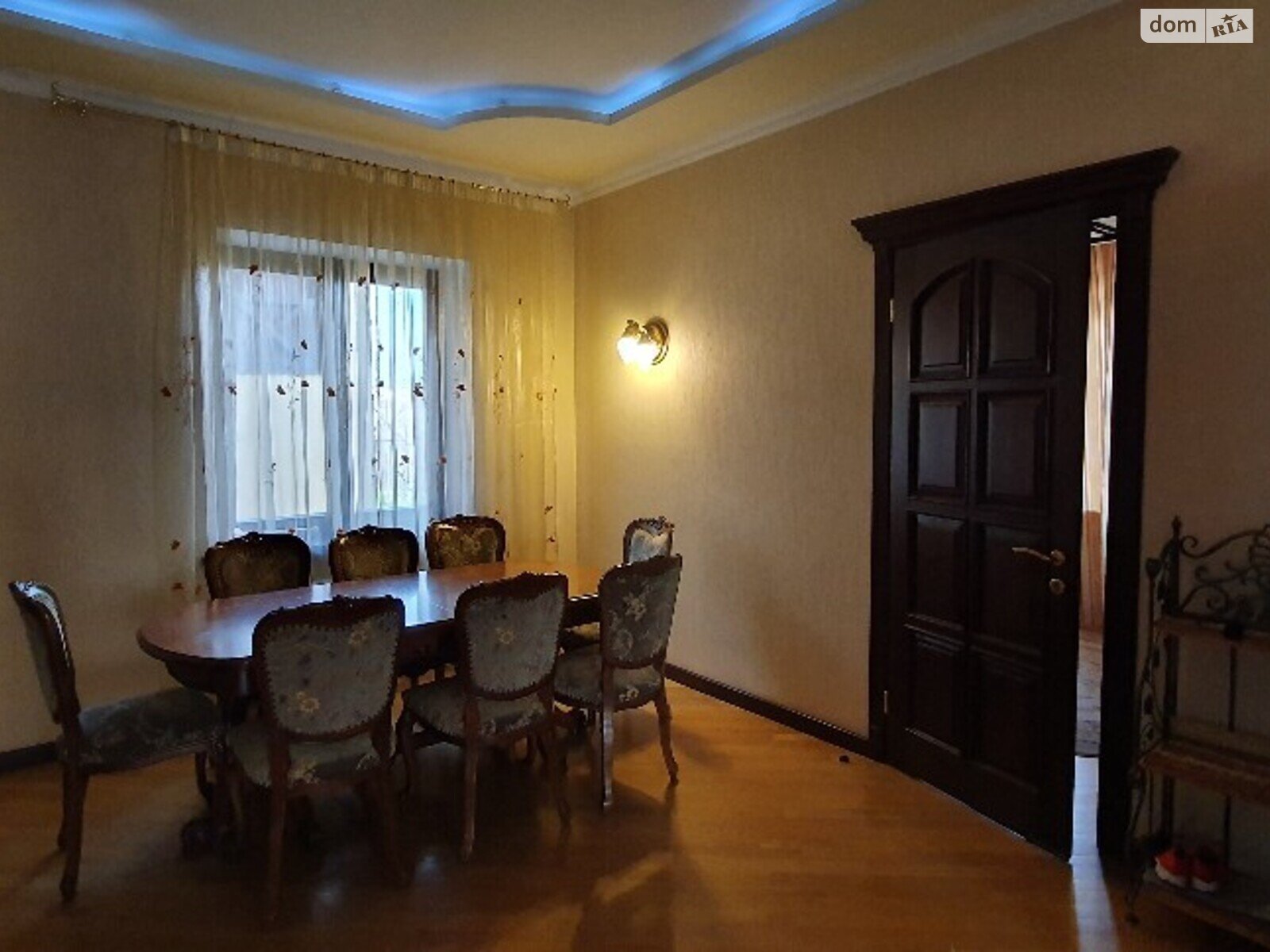 двухэтажный дом, 300 кв. м, кирпич. Продажа в Виннице фото 1 двухэтажный дом, 300 кв. м, кирпич. Продажа в Виннице фото 1