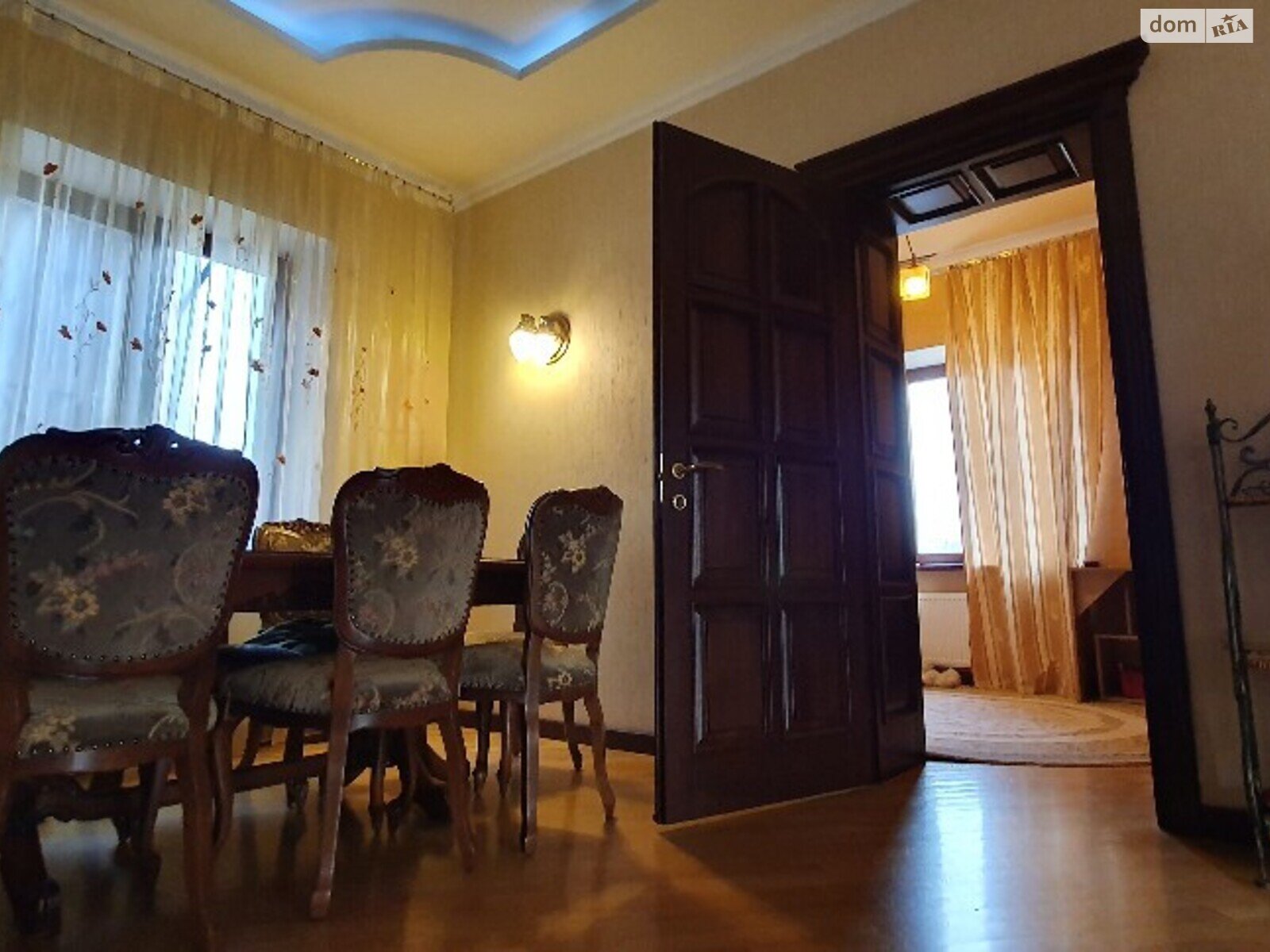 двухэтажный дом, 300 кв. м, кирпич. Продажа в Виннице фото 1 двухэтажный дом, 300 кв. м, кирпич. Продажа в Виннице фото 1