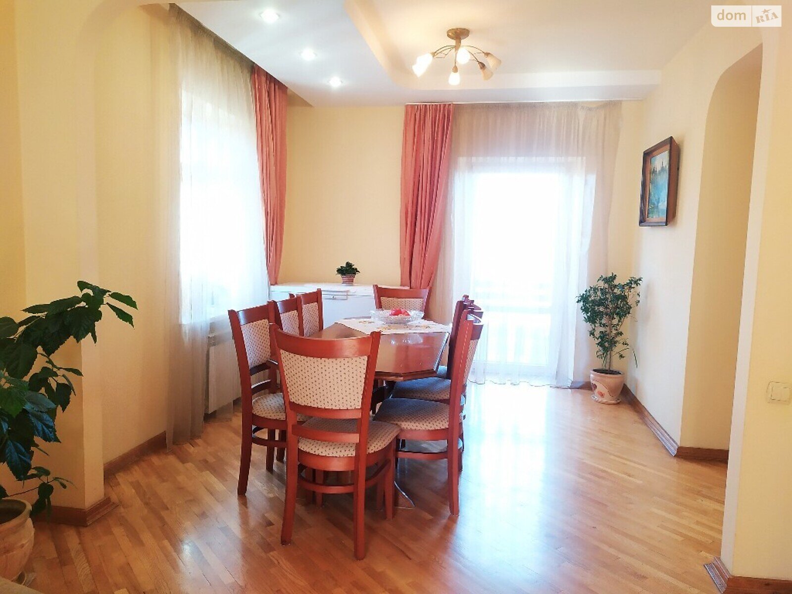 двухэтажный дом, 253.4 кв. м, кирпич. Продажа в Виннице район Центр фото 1