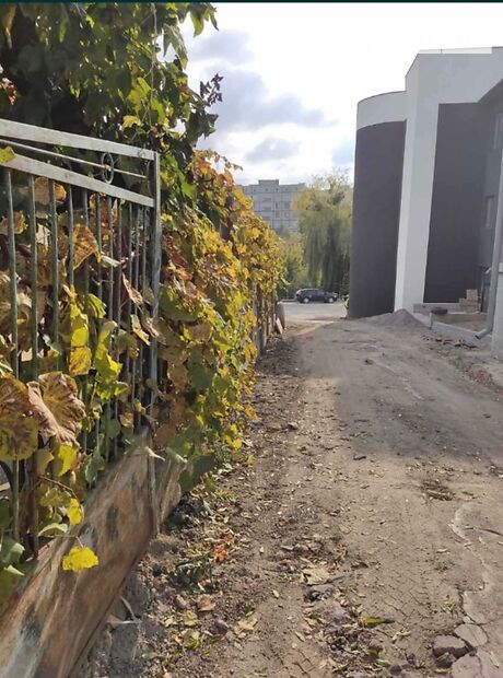 одноэтажный дом с гаражом, 100 кв. м, кирпич. Продажа в Виннице район Центр фото 1 одноэтажный дом с гаражом, 100 кв. м, кирпич. Продажа в Виннице район Центр фото 1