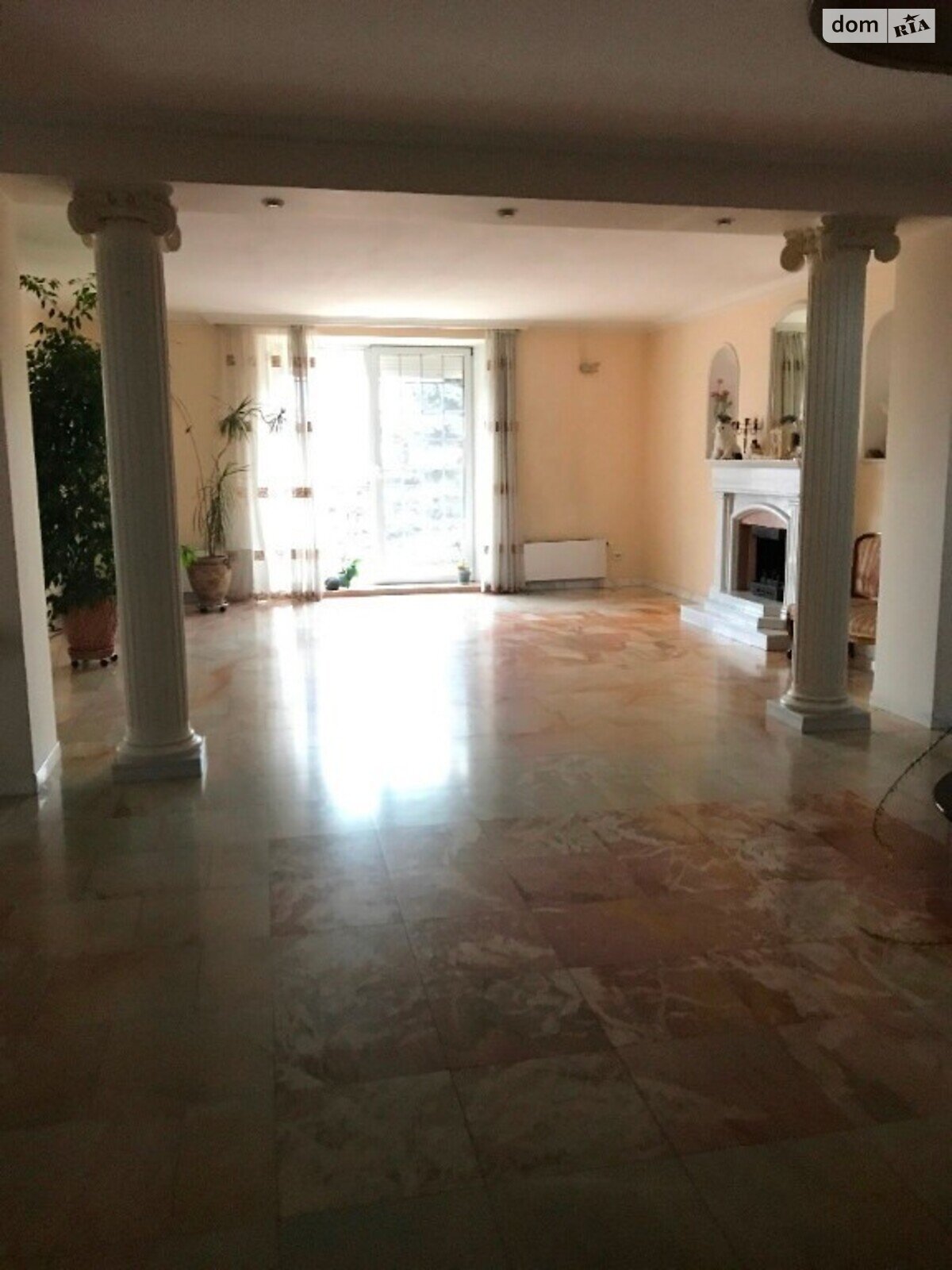 триповерховий будинок з опаленням, 387.3 кв. м, цегла. Продаж в Вінниці, район Центр фото 1 триповерховий будинок з опаленням, 387.3 кв. м, цегла. Продаж в Вінниці, район Центр фото 1