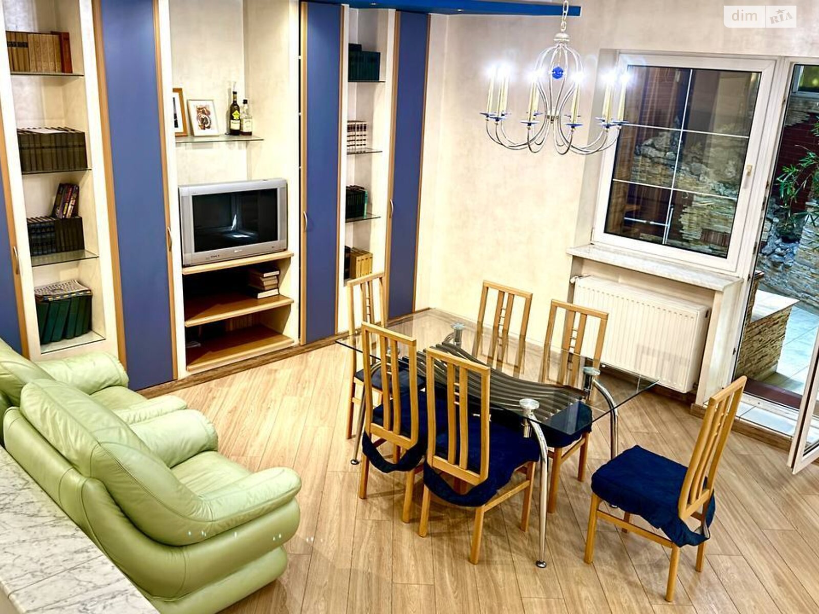 двоповерховий будинок з гаражем, 156 кв. м, цегла. Продаж в Вінниці, район Центр фото 1 двоповерховий будинок з гаражем, 156 кв. м, цегла. Продаж в Вінниці, район Центр фото 1