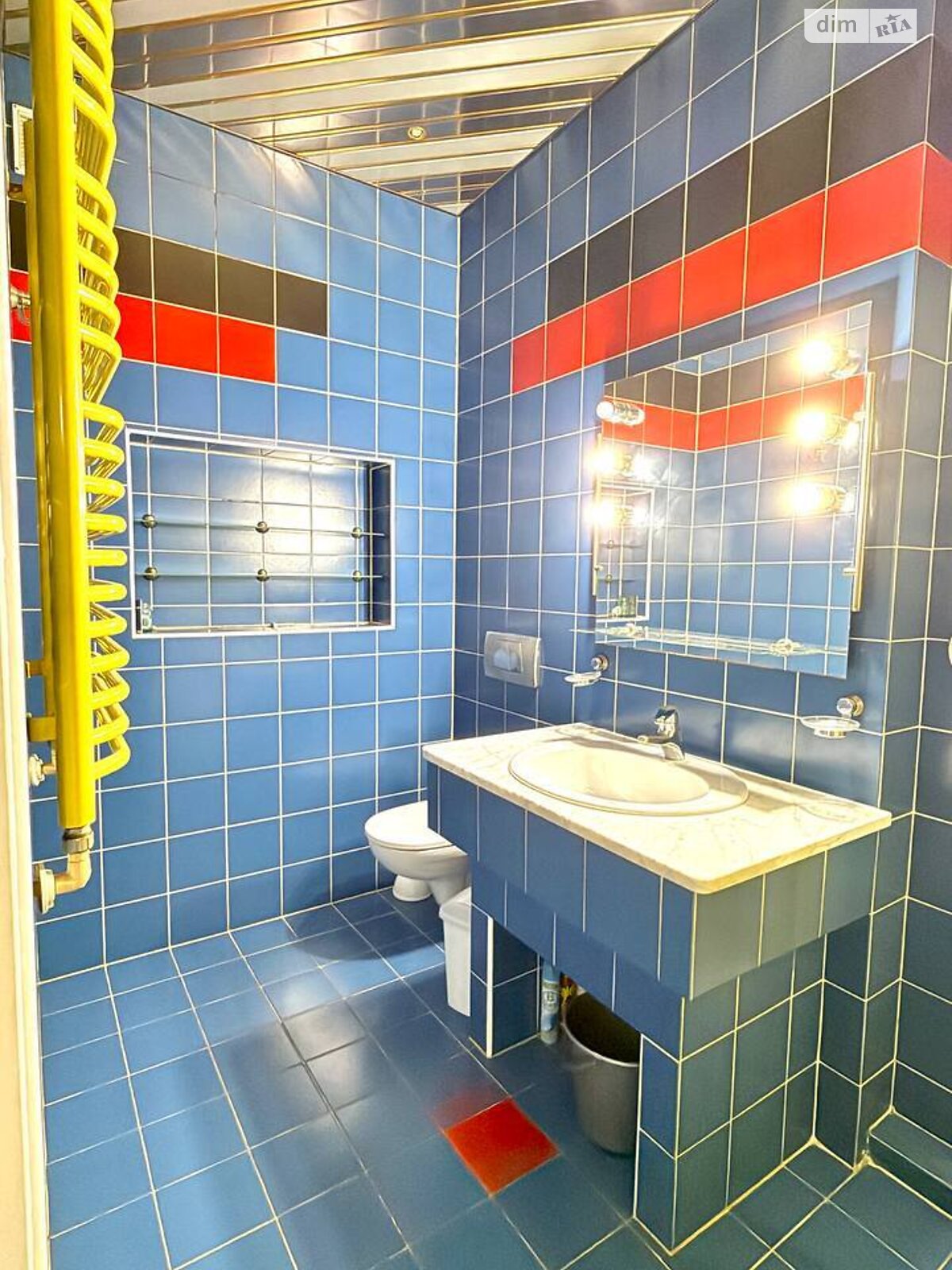 двоповерховий будинок з гаражем, 156 кв. м, цегла. Продаж в Вінниці, район Центр фото 1 двоповерховий будинок з гаражем, 156 кв. м, цегла. Продаж в Вінниці, район Центр фото 1