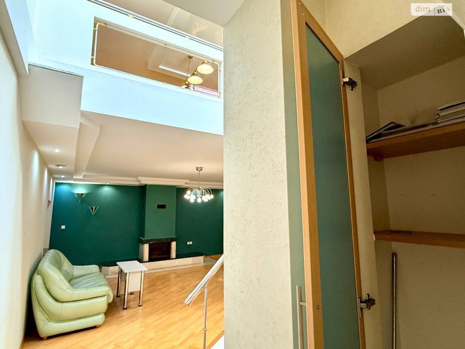 двоповерховий будинок з гаражем, 156 кв. м, цегла. Продаж в Вінниці, район Центр фото 1 двоповерховий будинок з гаражем, 156 кв. м, цегла. Продаж в Вінниці, район Центр фото 1
