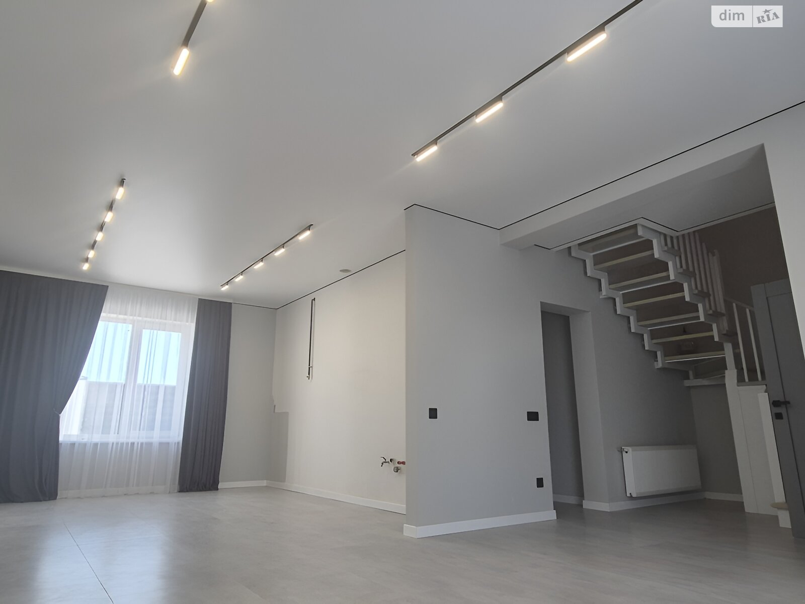 двухэтажный дом с ремонтом, 125 кв. м, кирпич. Продажа в Виннице район Тяжилов фото 1 двухэтажный дом с ремонтом, 125 кв. м, кирпич. Продажа в Виннице район Тяжилов фото 1