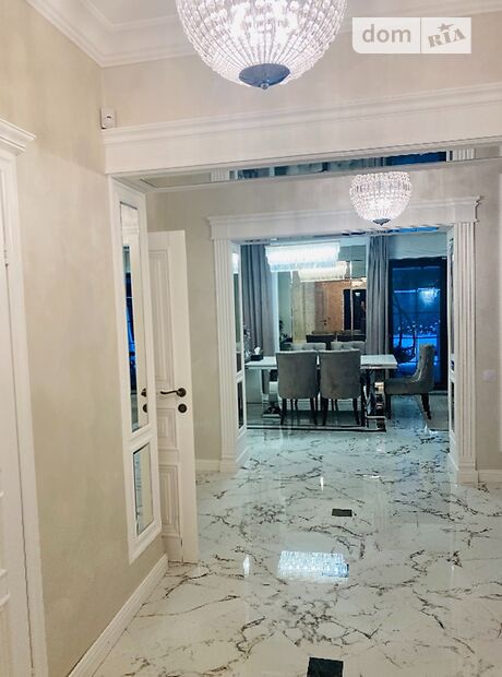 двоповерховий будинок з каміном, 250 кв. м, цегла. Продаж в Вінниці, район Корея фото 1 двоповерховий будинок з каміном, 250 кв. м, цегла. Продаж в Вінниці, район Корея фото 1